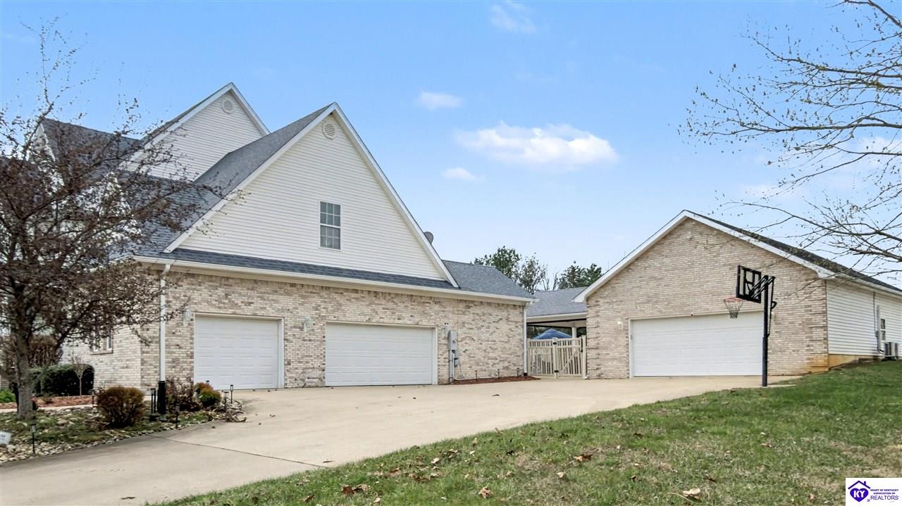 377 Canary Drive