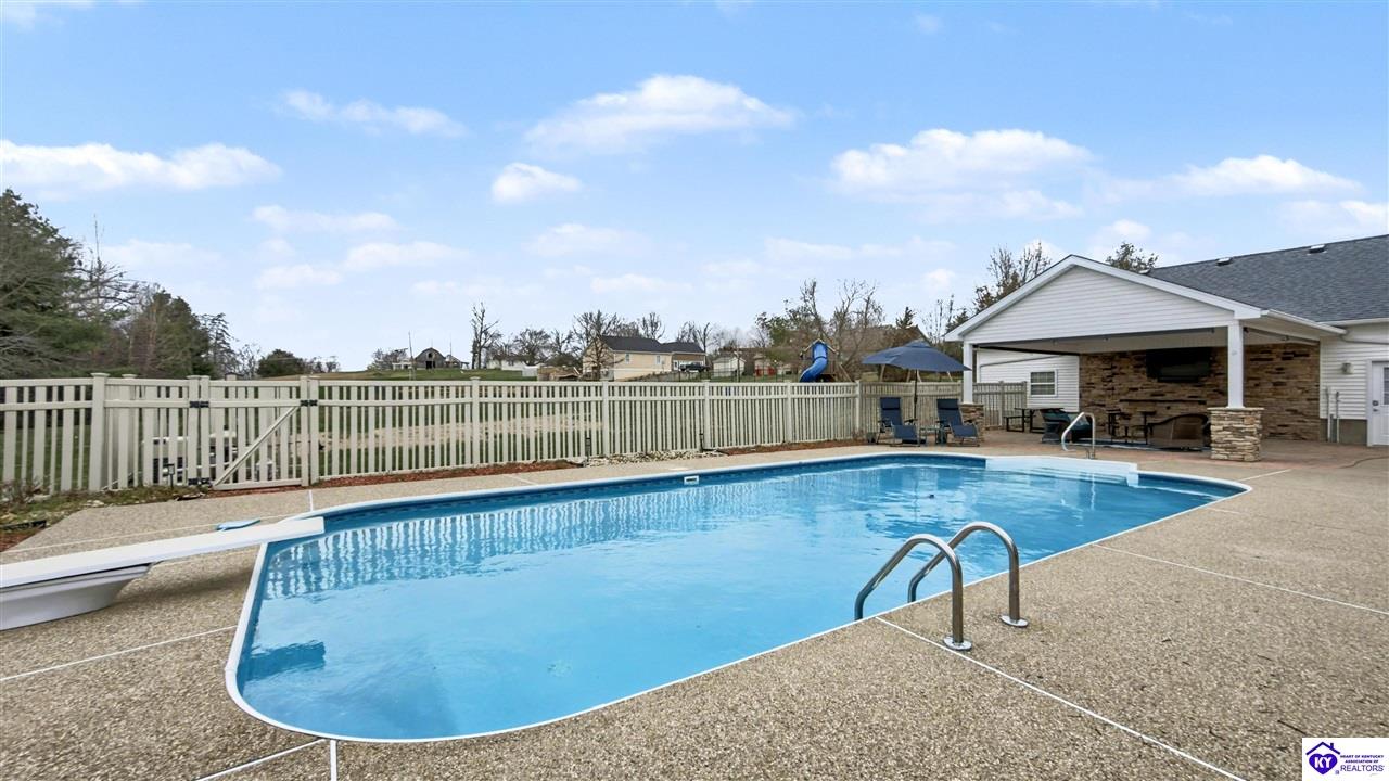 377 Canary Drive