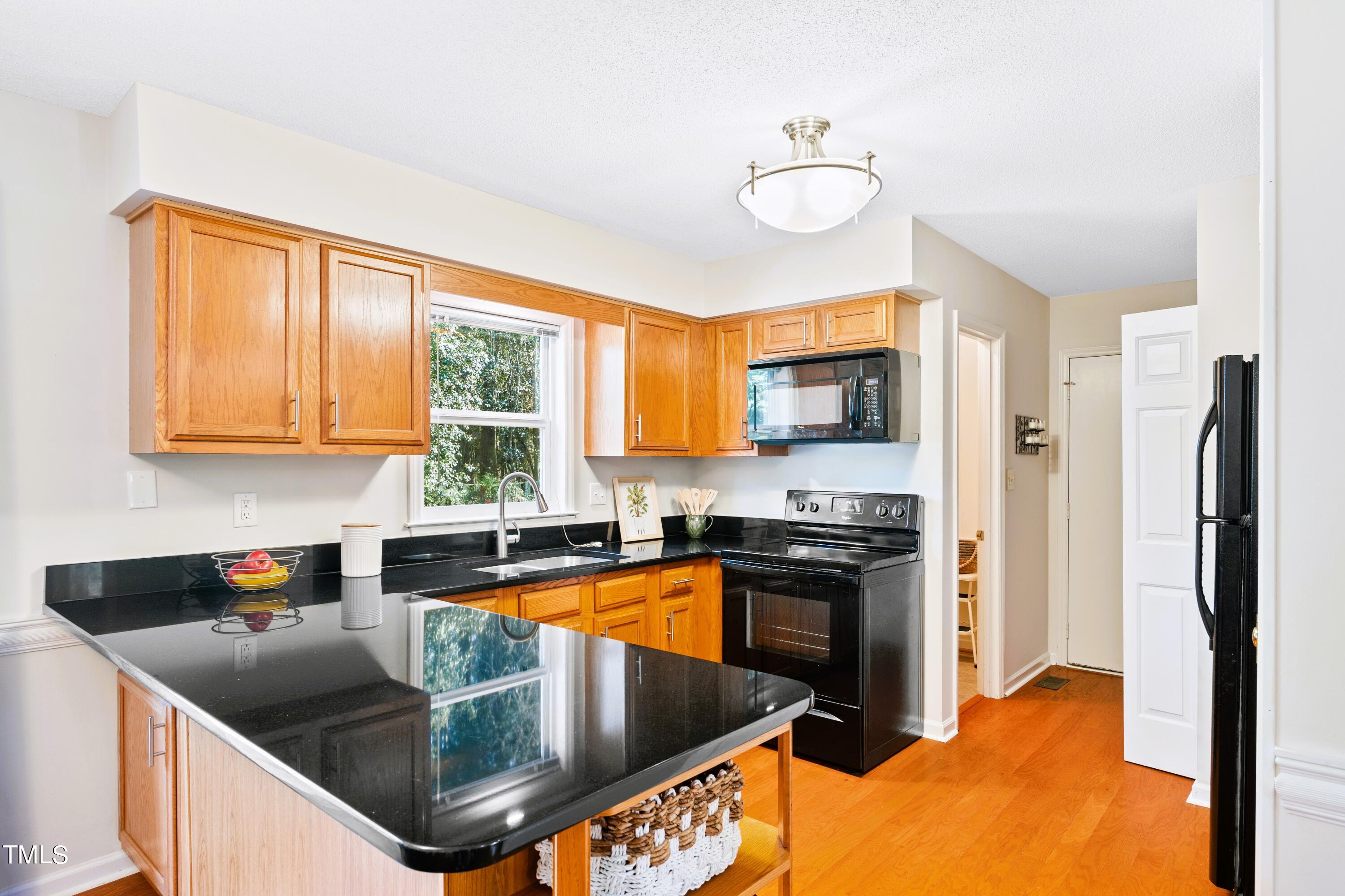 2109 Cedarbluff Court