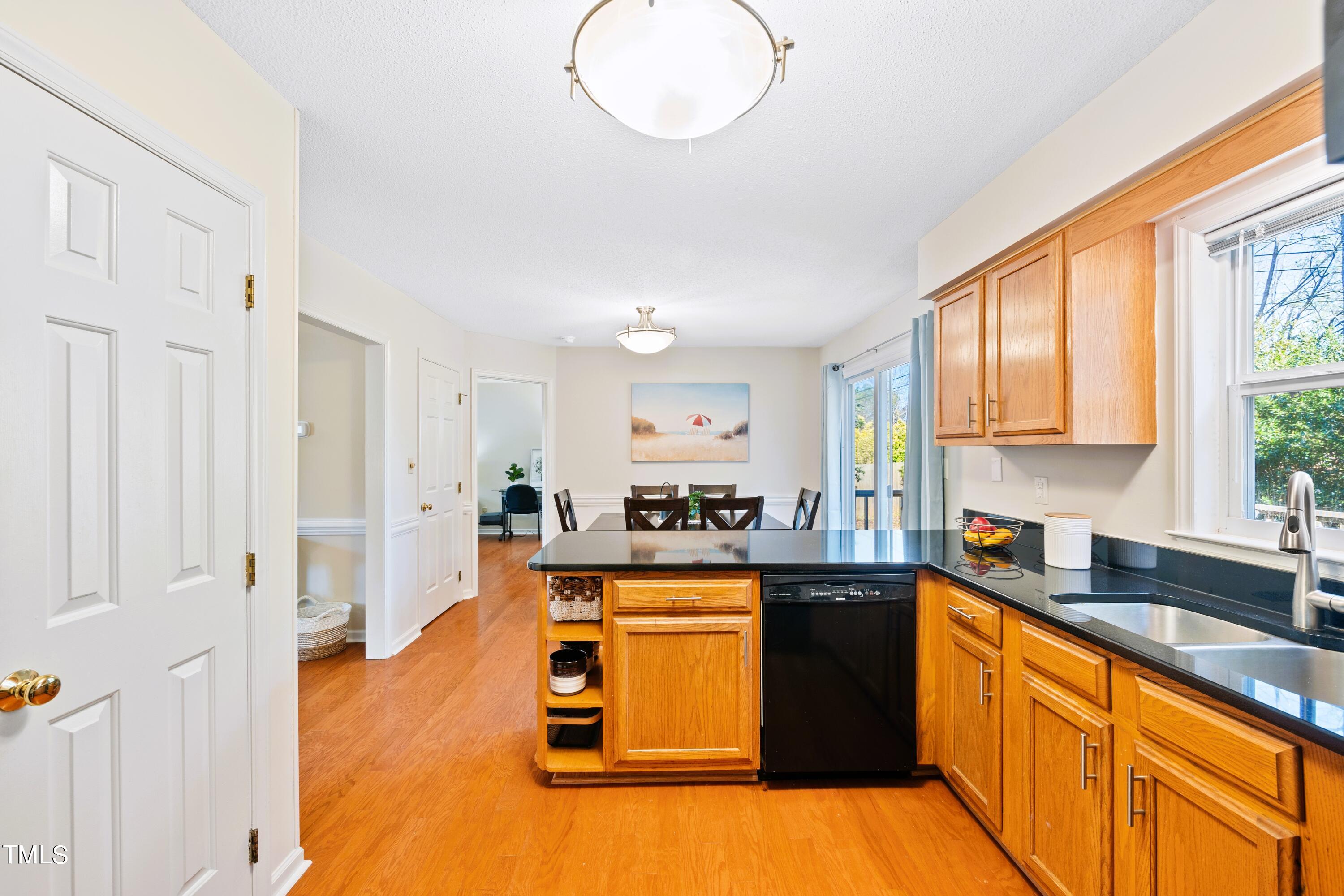 2109 Cedarbluff Court