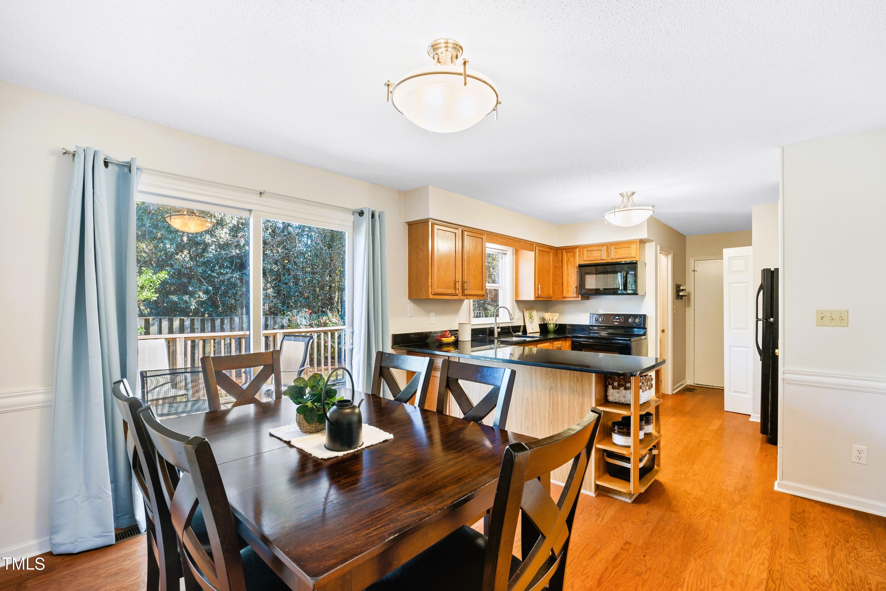 2109 Cedarbluff Court