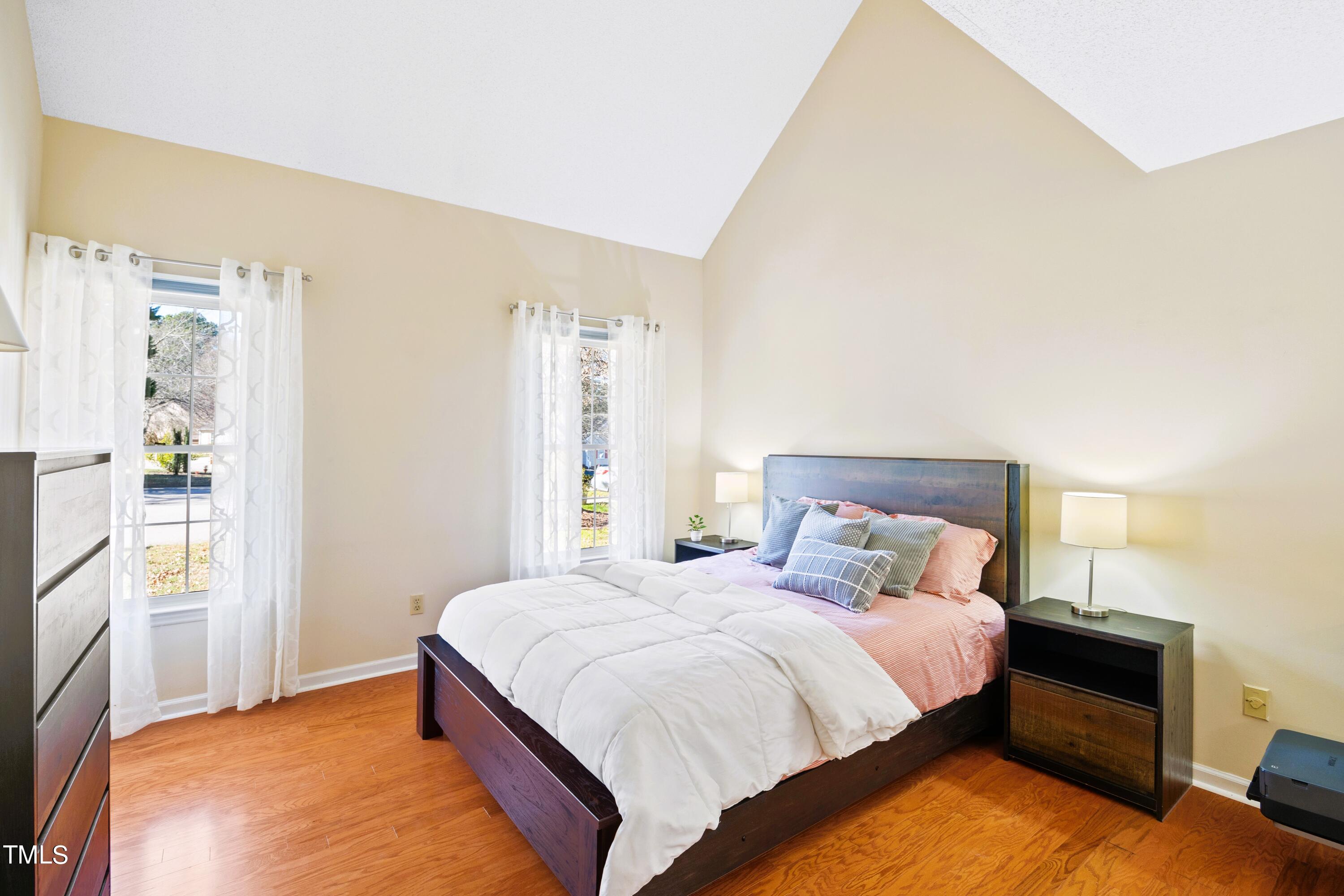 2109 Cedarbluff Court