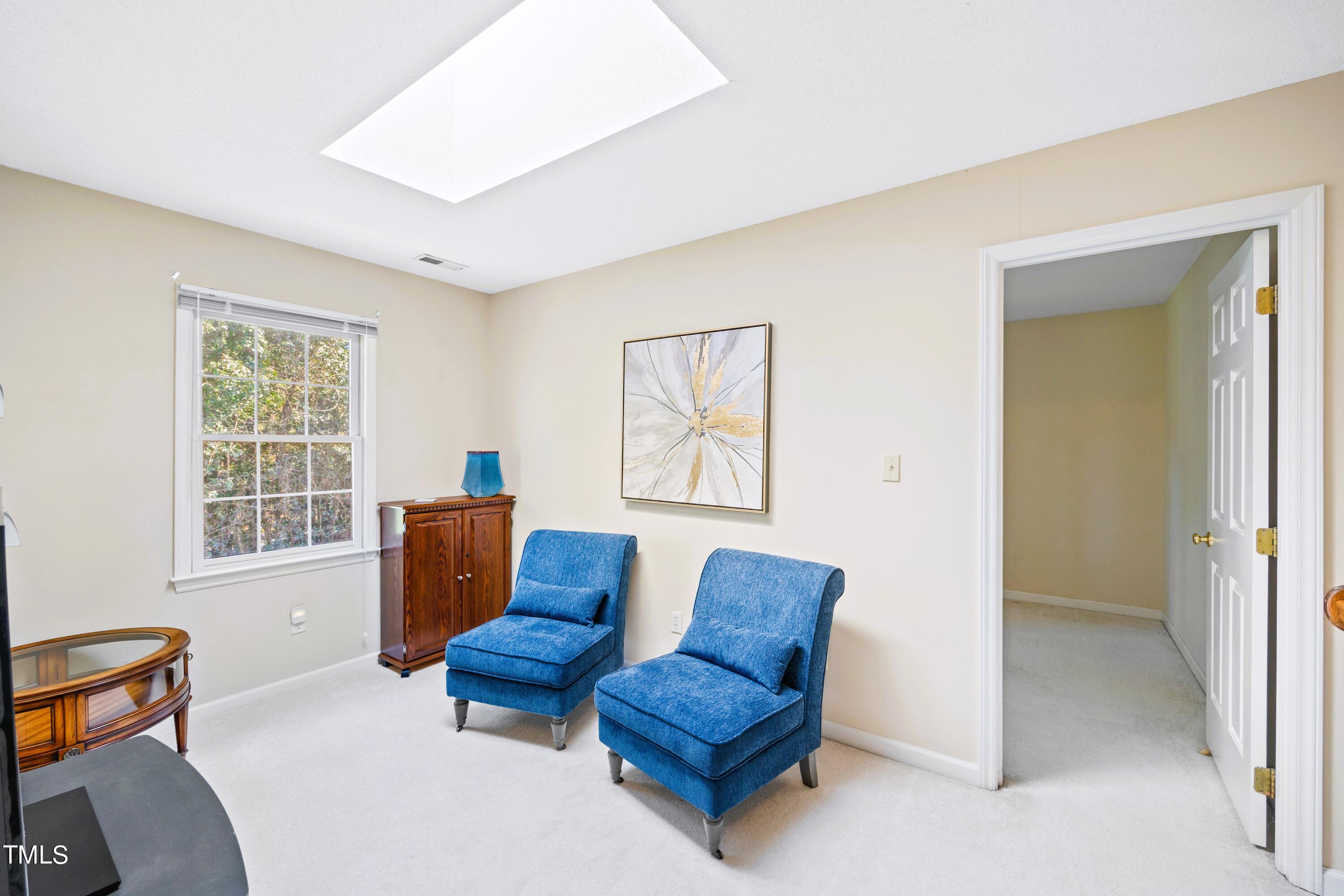 2109 Cedarbluff Court