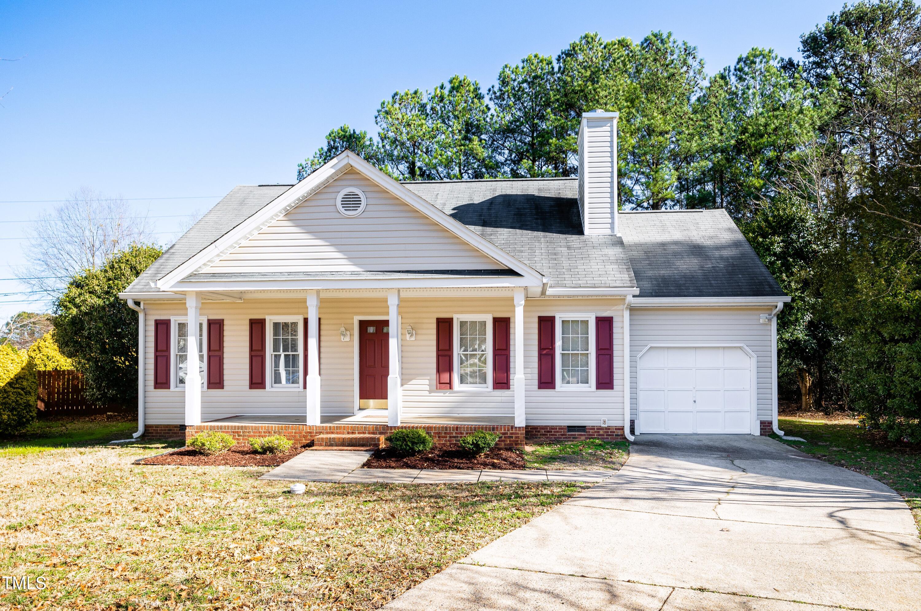 2109 Cedarbluff Court