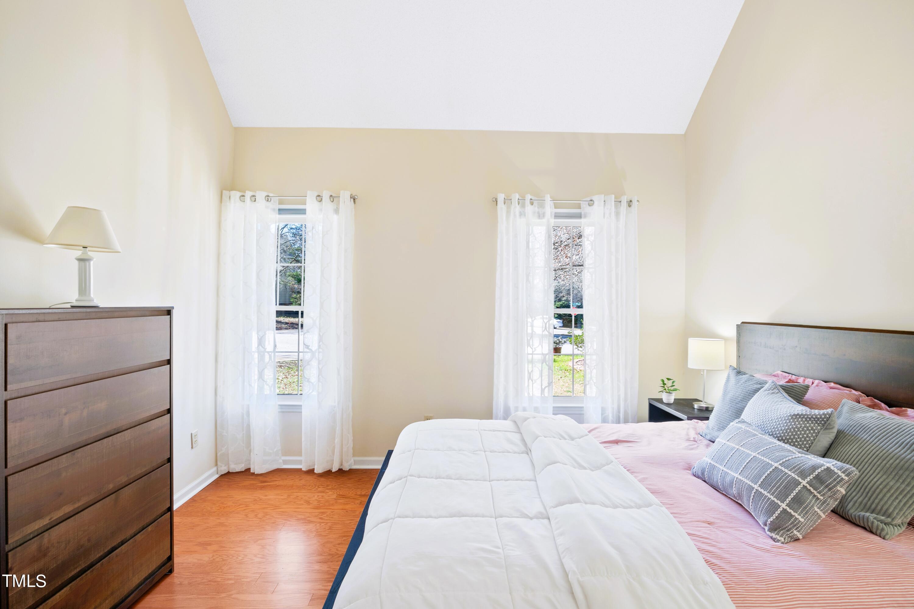 2109 Cedarbluff Court