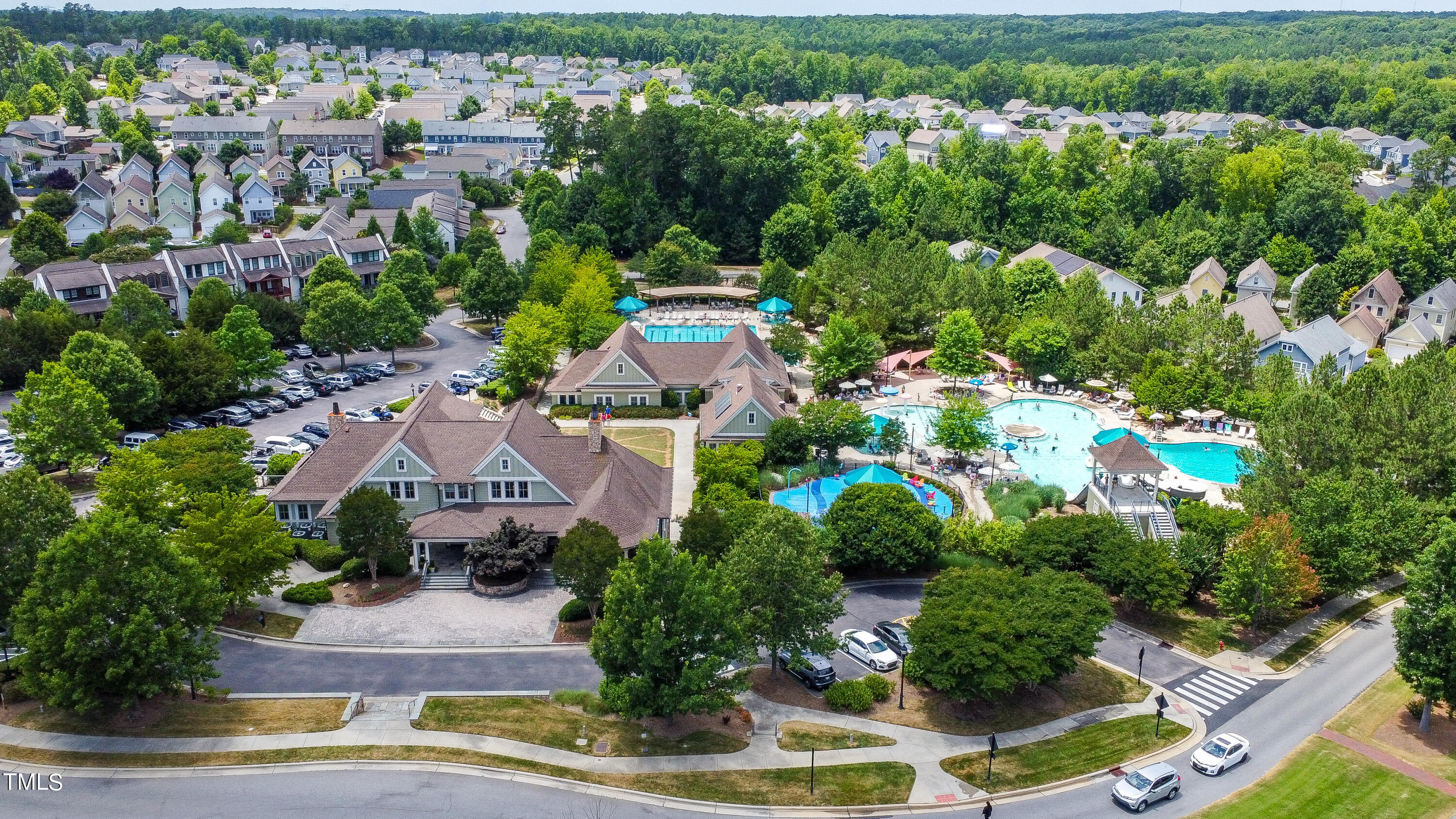 110 Deardom Way