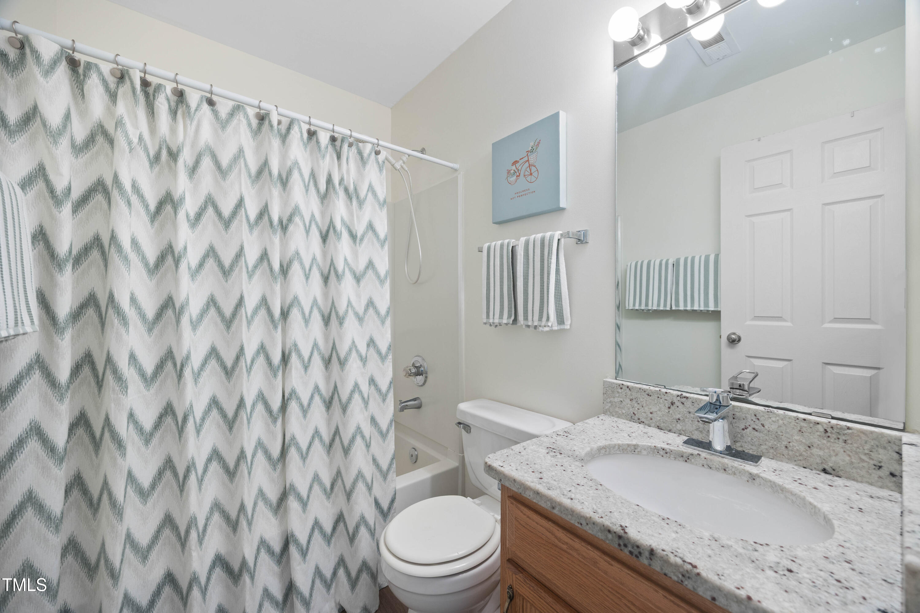 102 Climbing Ivy Court