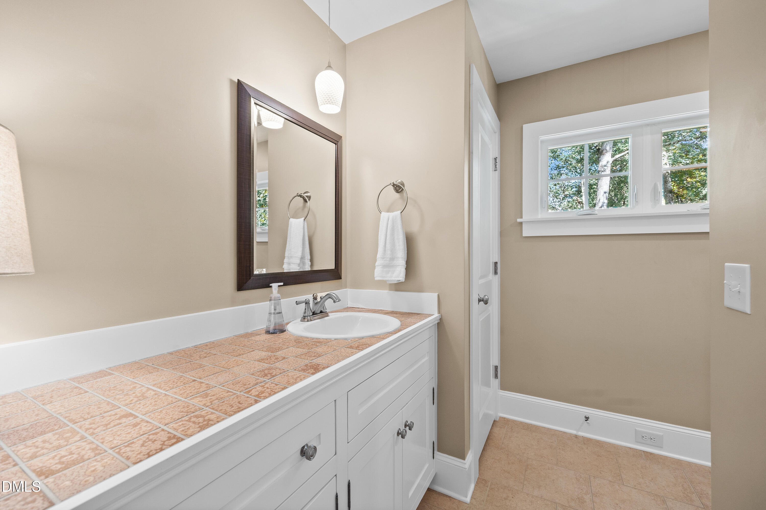 1206 Whiston Drive