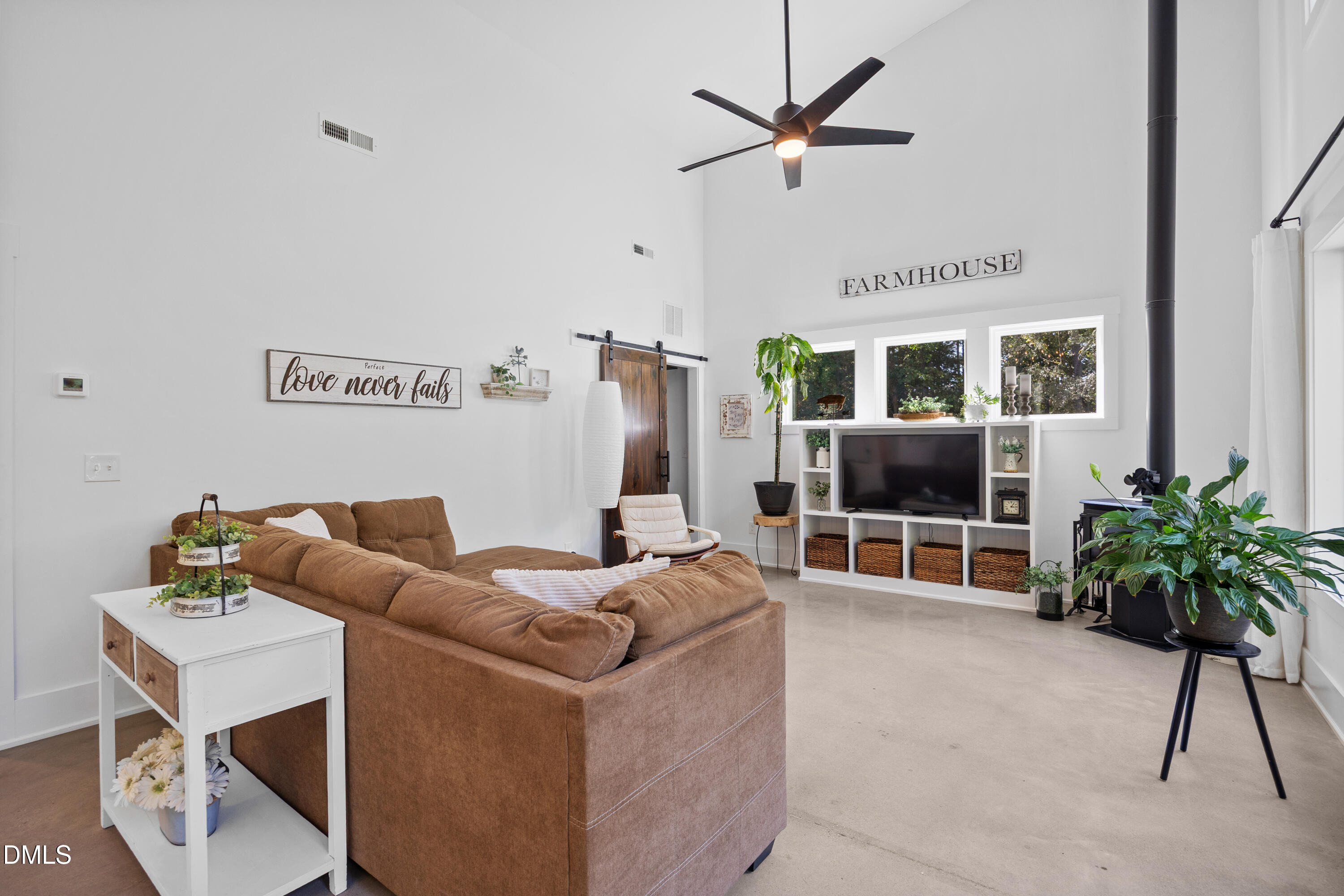 6021 Bakers Acres Lane