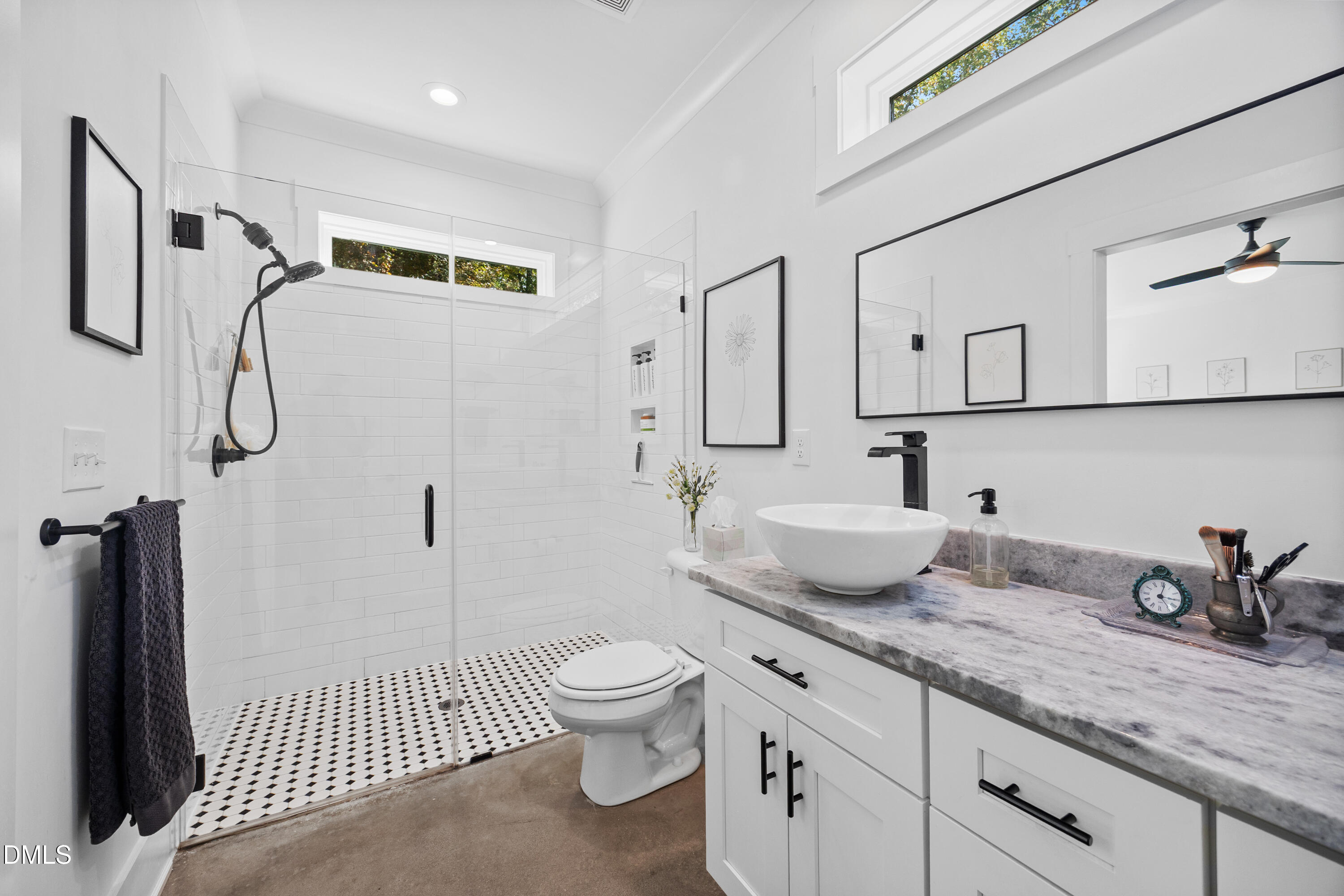 6021 Bakers Acres Lane