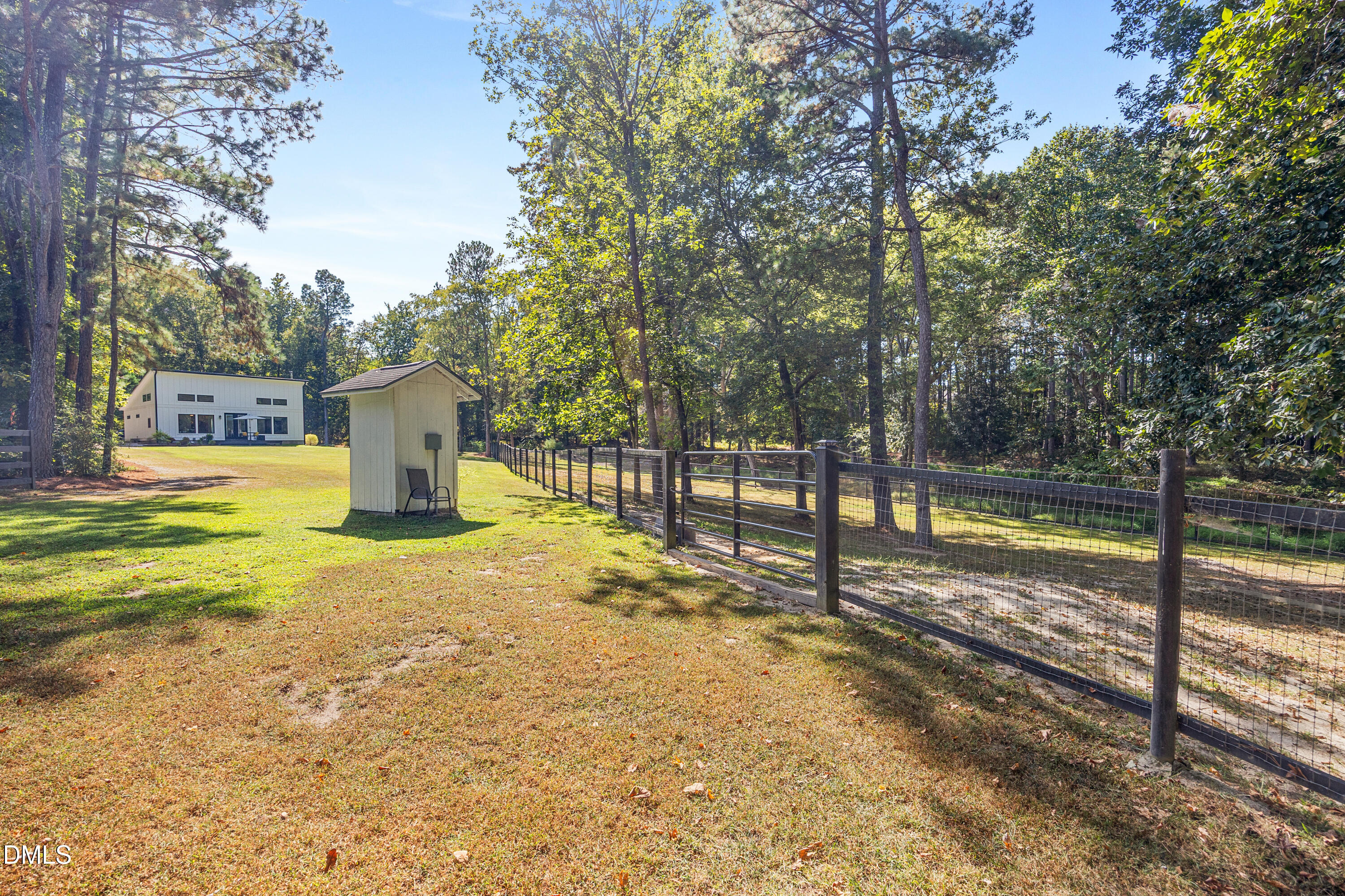 6021 Bakers Acres Lane