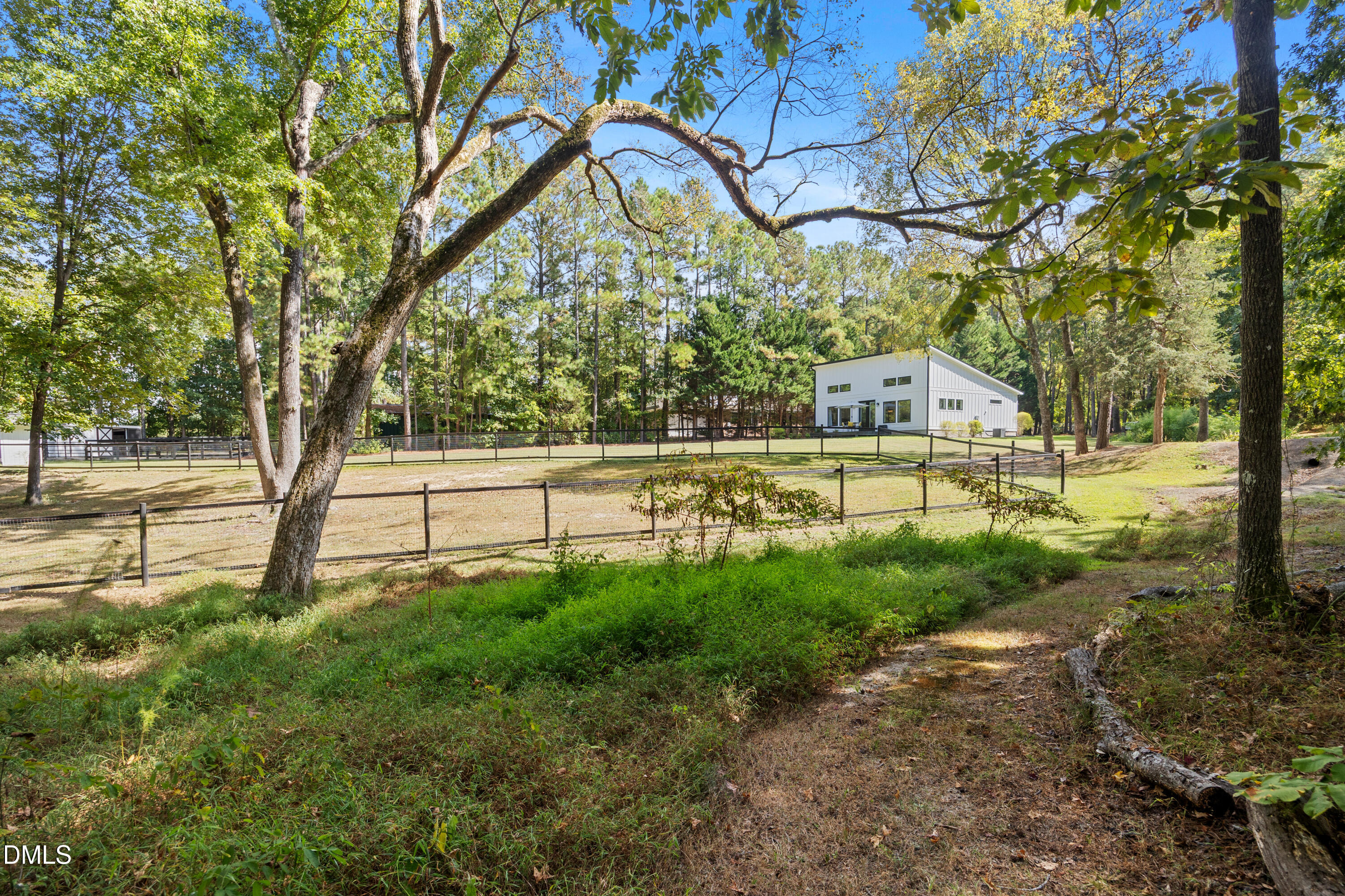 6021 Bakers Acres Lane