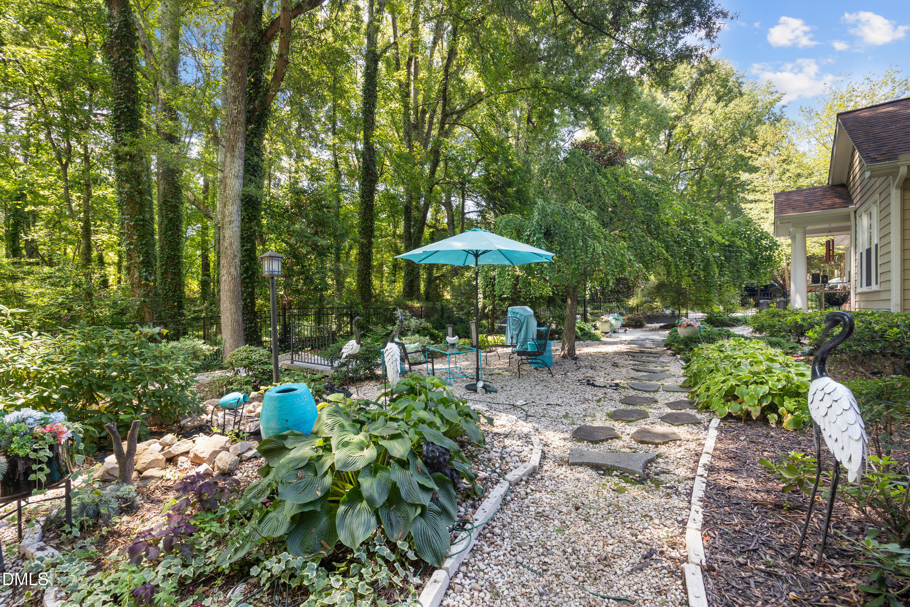 119 Hanover Place