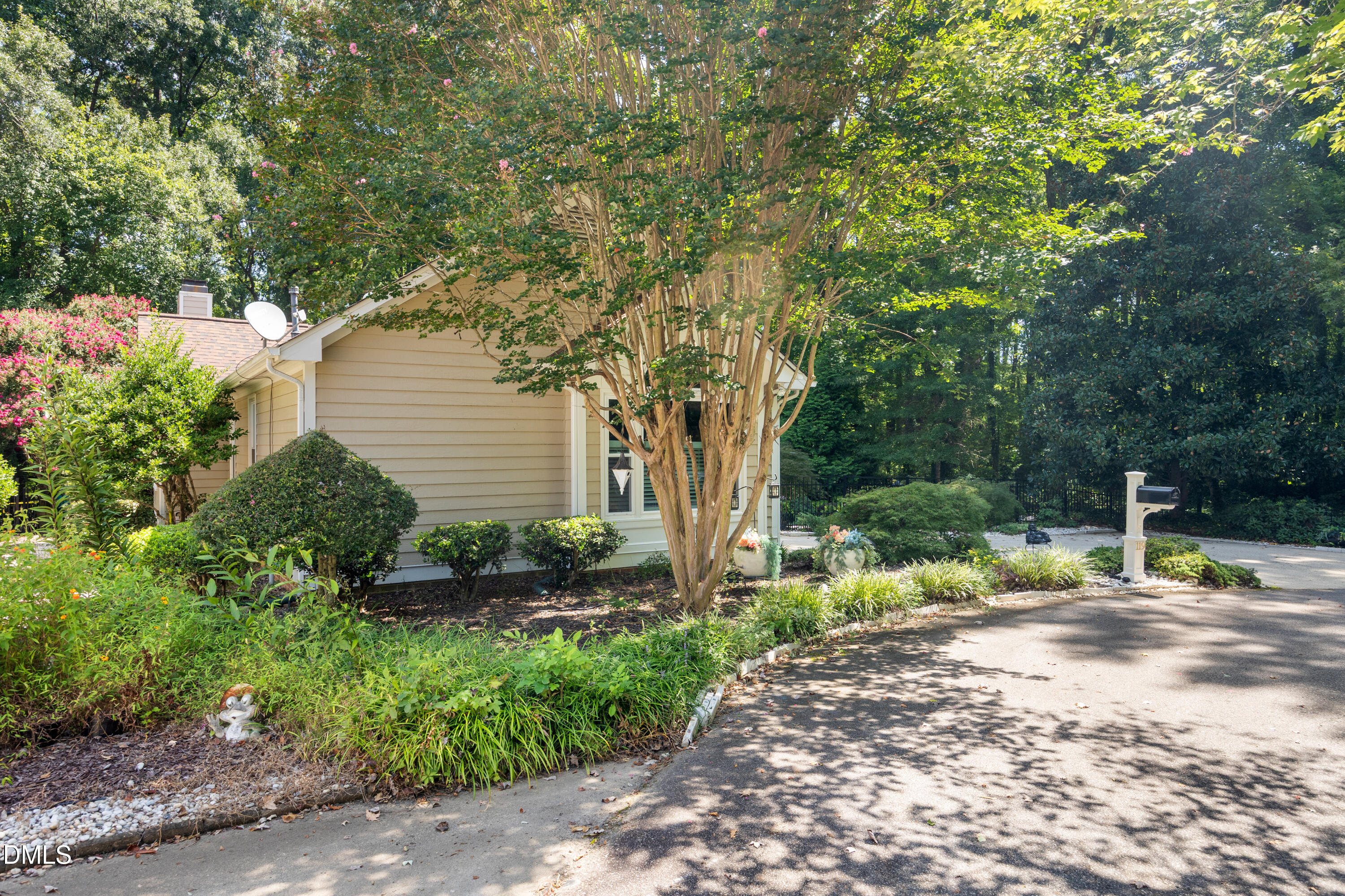 119 Hanover Place