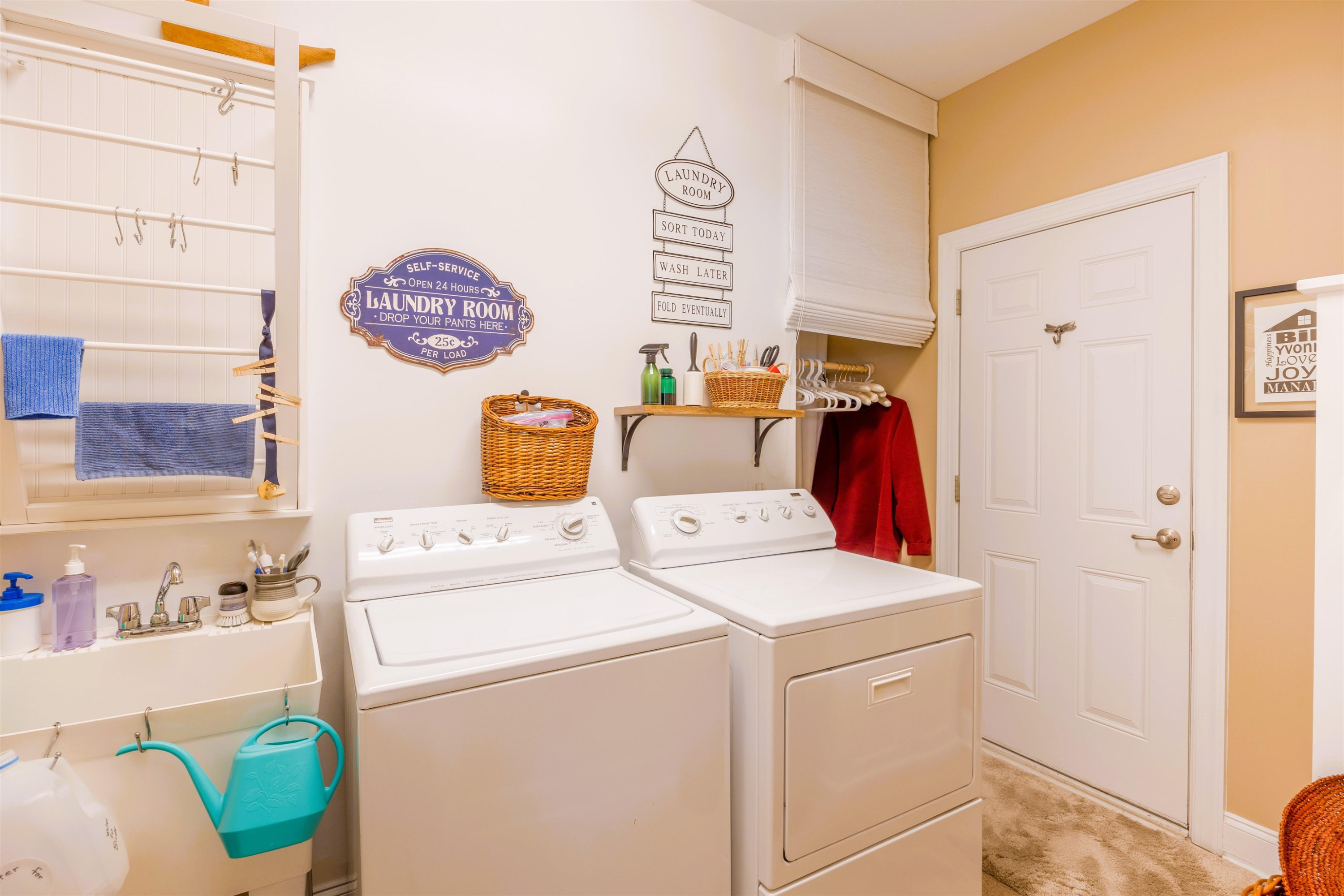 220 Muir Brook Place