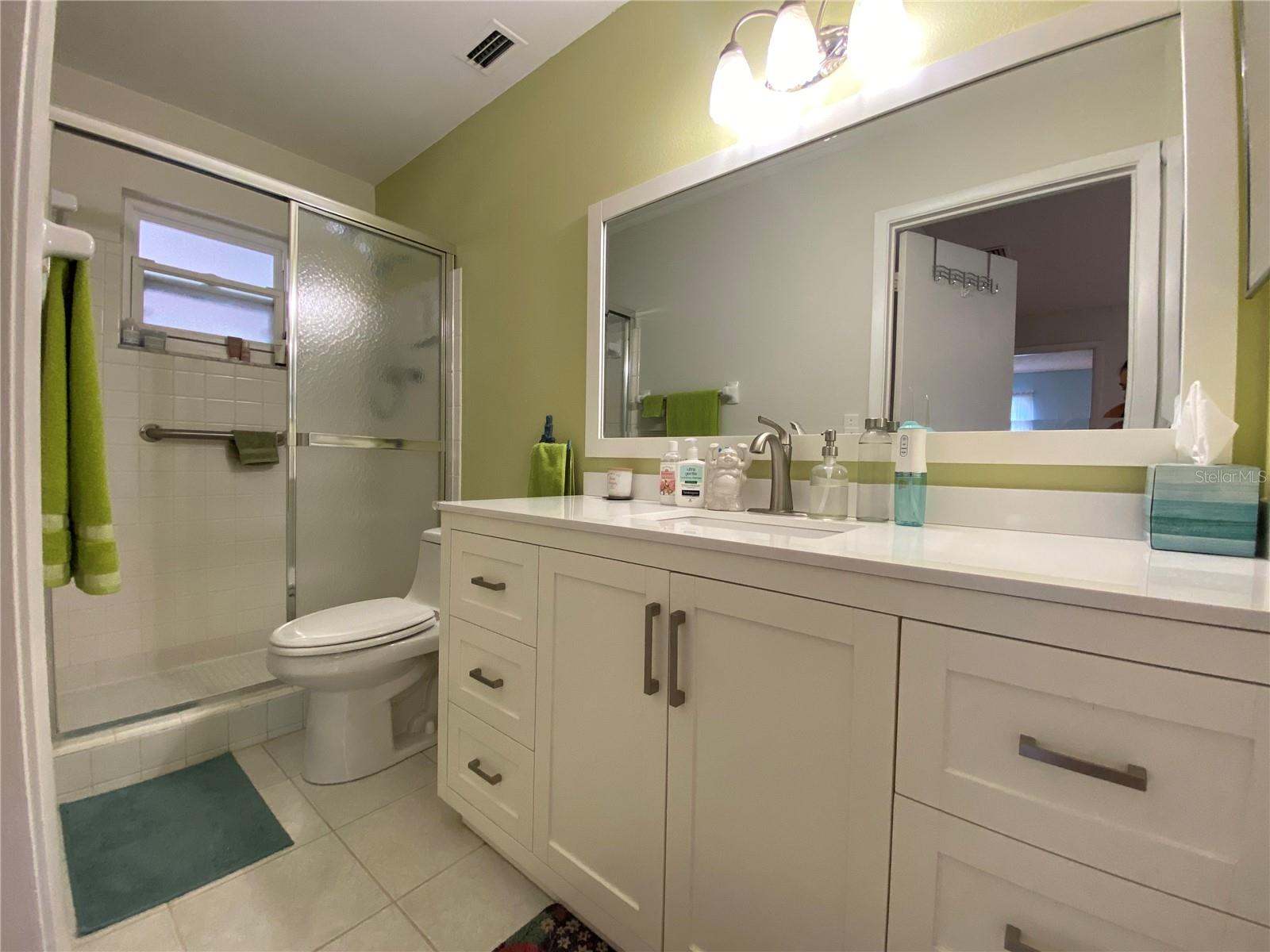 390 301 BLVD W #21A