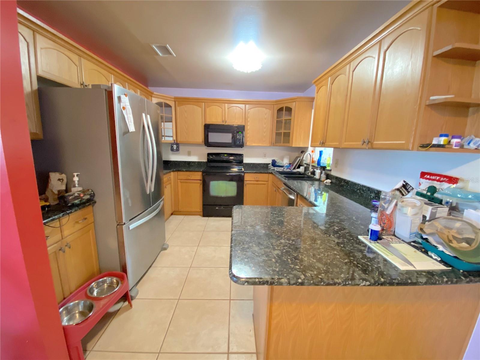 3864 HAWKEYE CIR