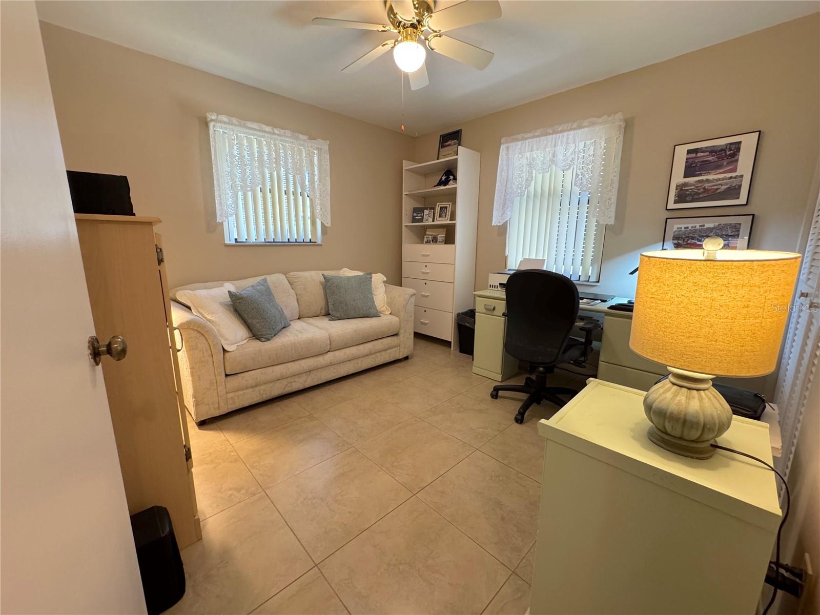 452 N JEFFERSON AVE #117