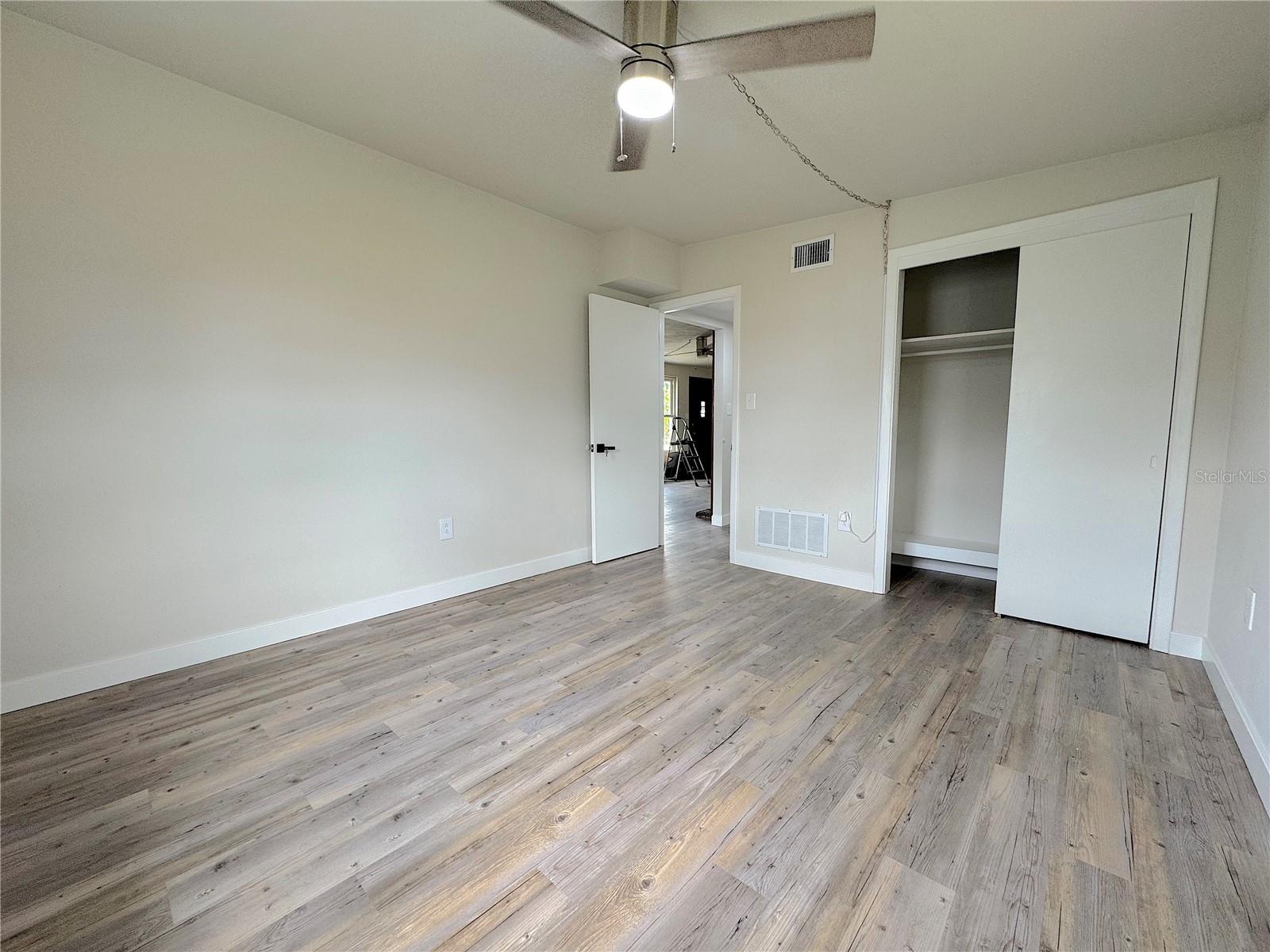 1902 24TH AVE W