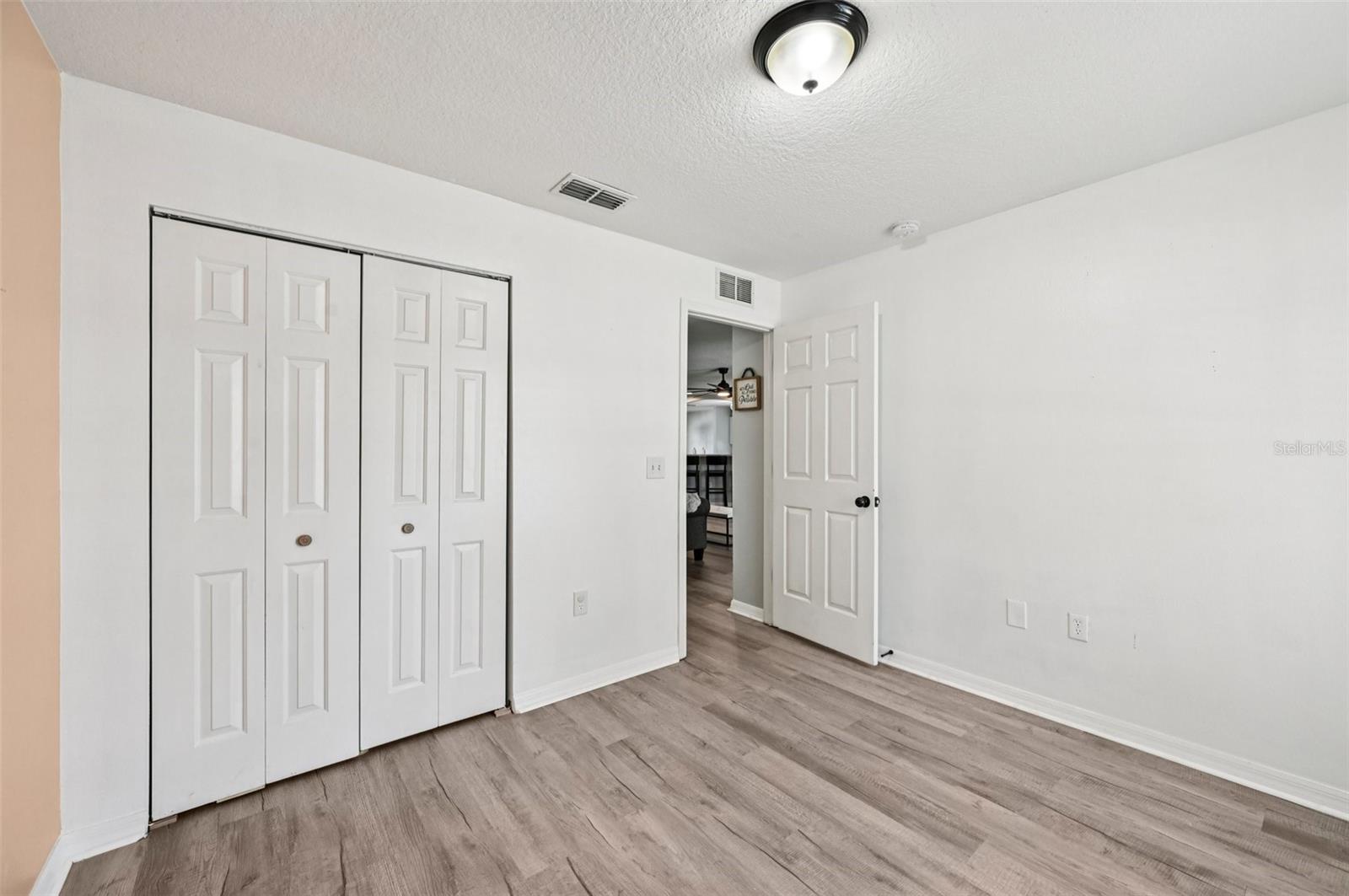 2122 PLEASURE RUN DR
