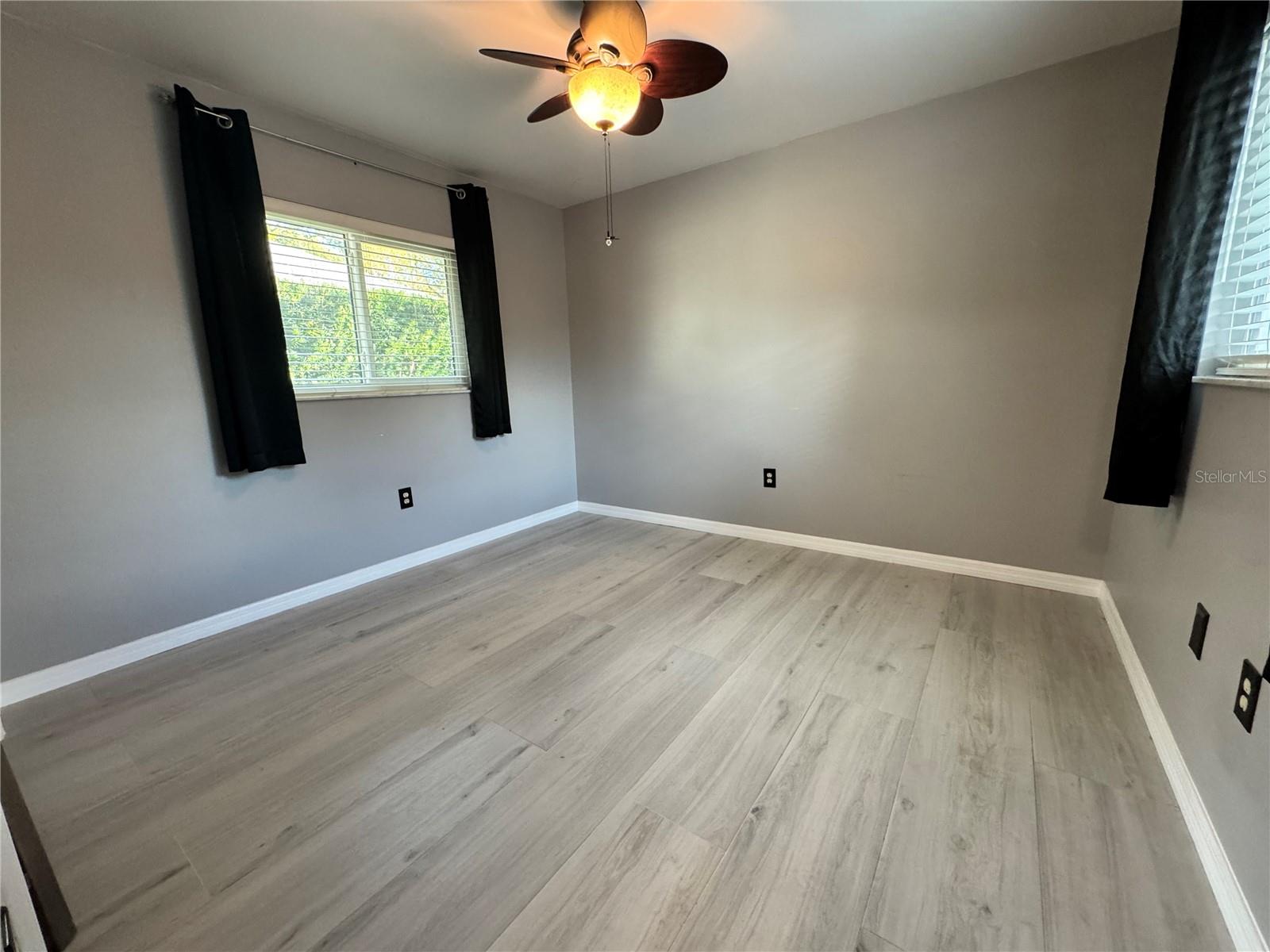 4811 79TH AVENUE PLZ E