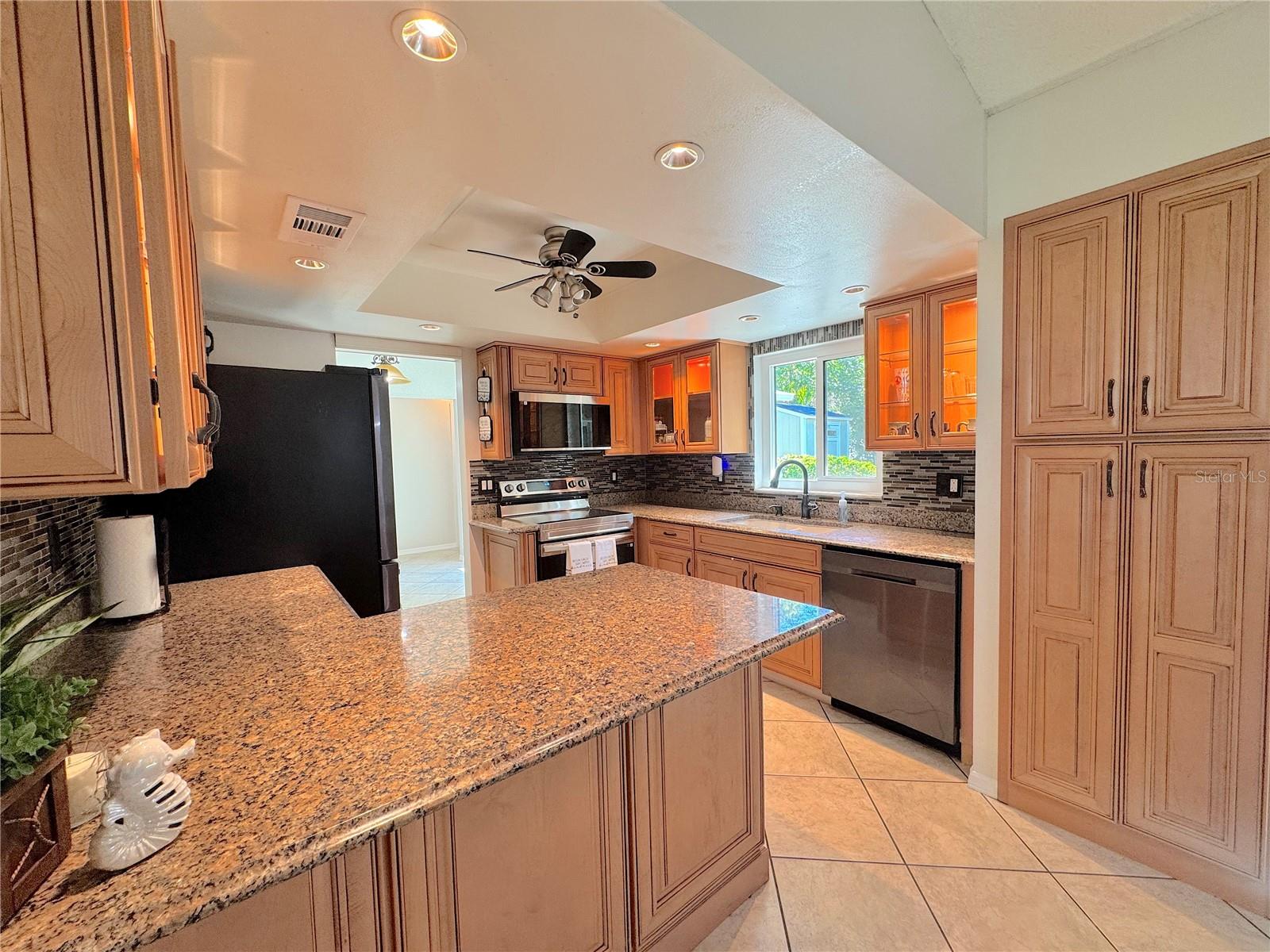 4811 79TH AVENUE PLZ E