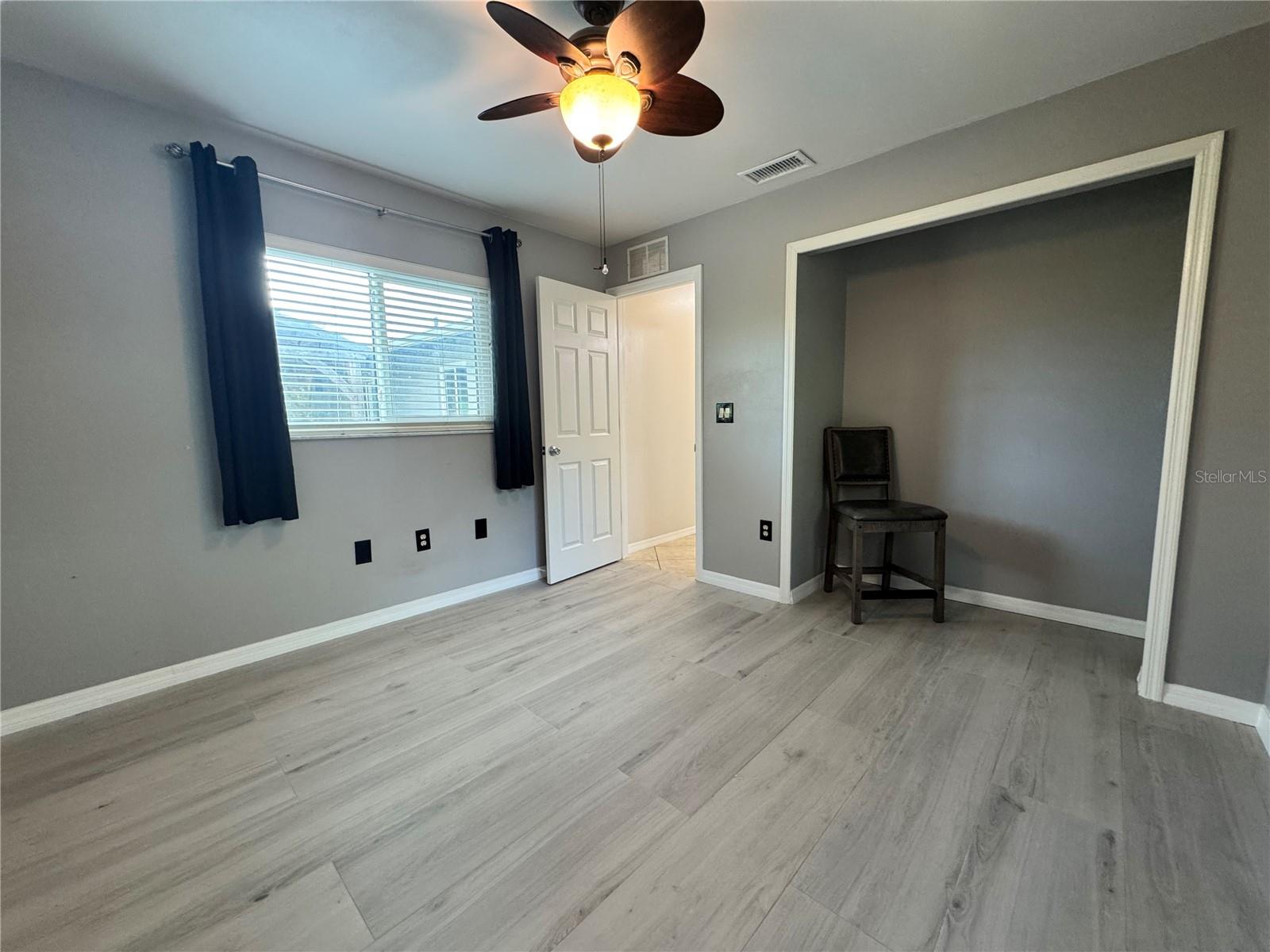 4811 79TH AVENUE PLZ E