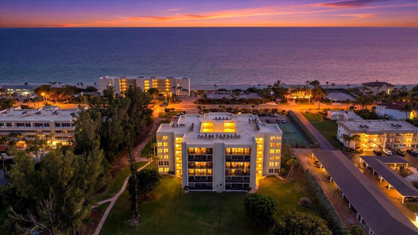 3240 GULF OF MEXICO DR #B402