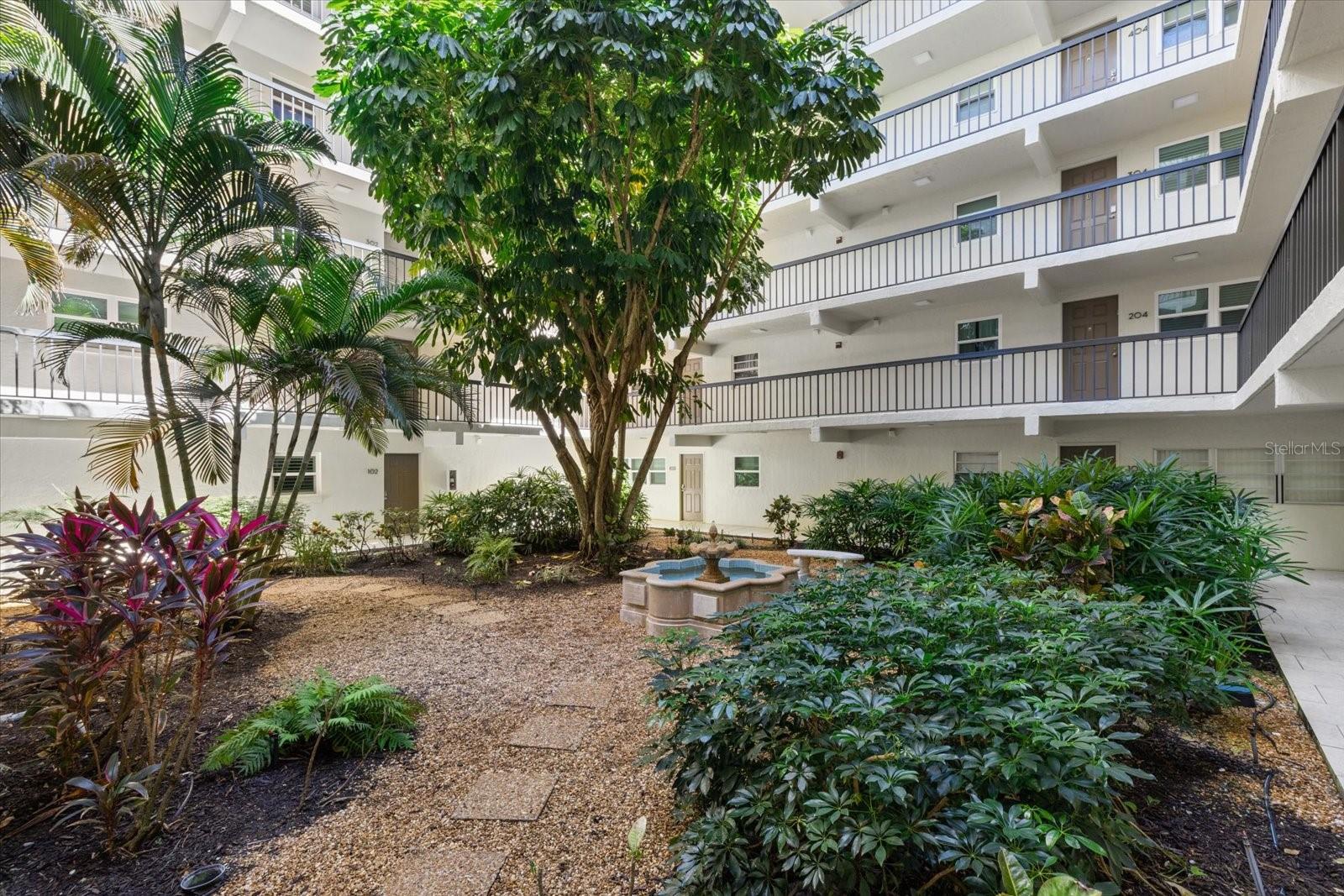 3240 GULF OF MEXICO DR #B402