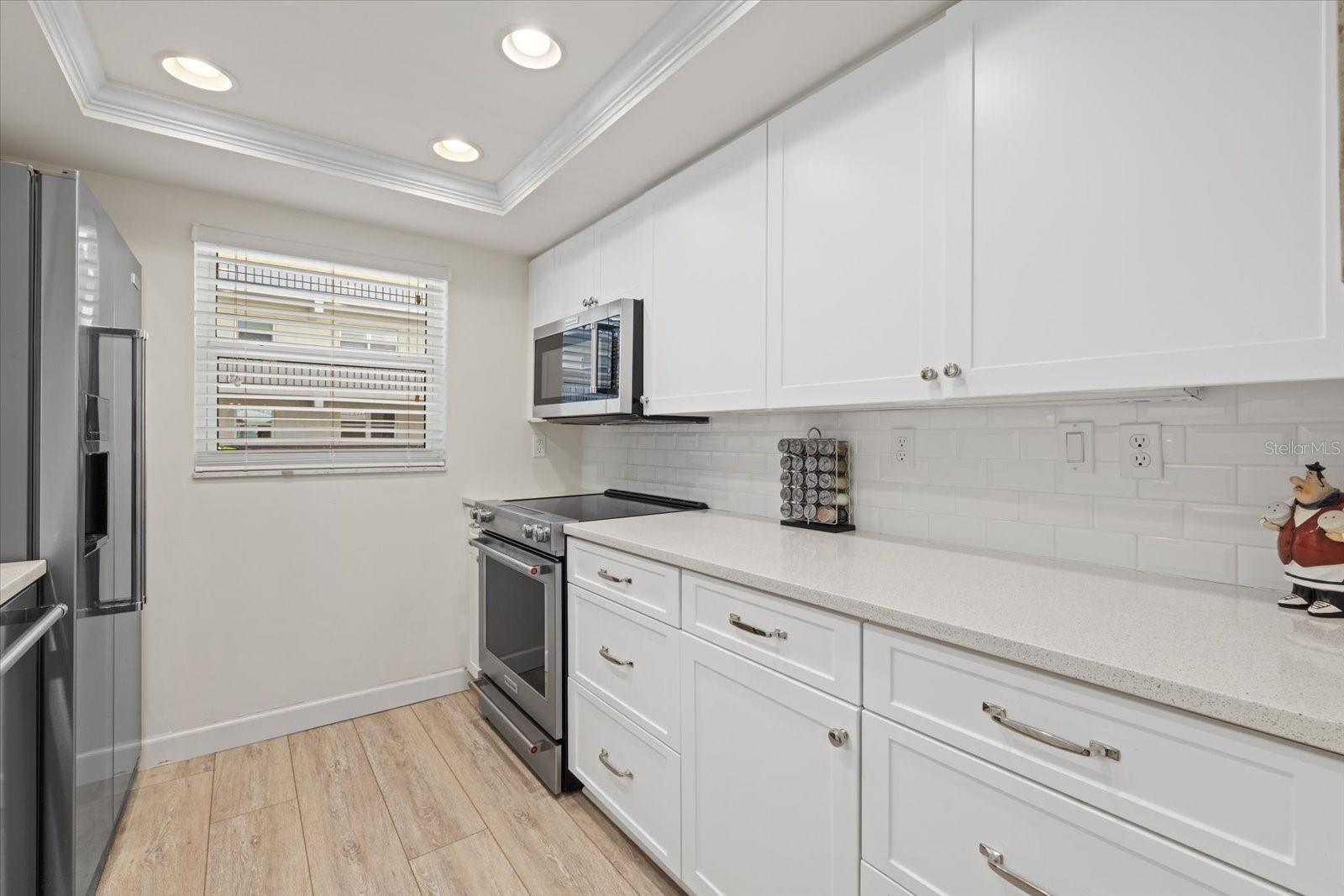 3240 GULF OF MEXICO DR #B402