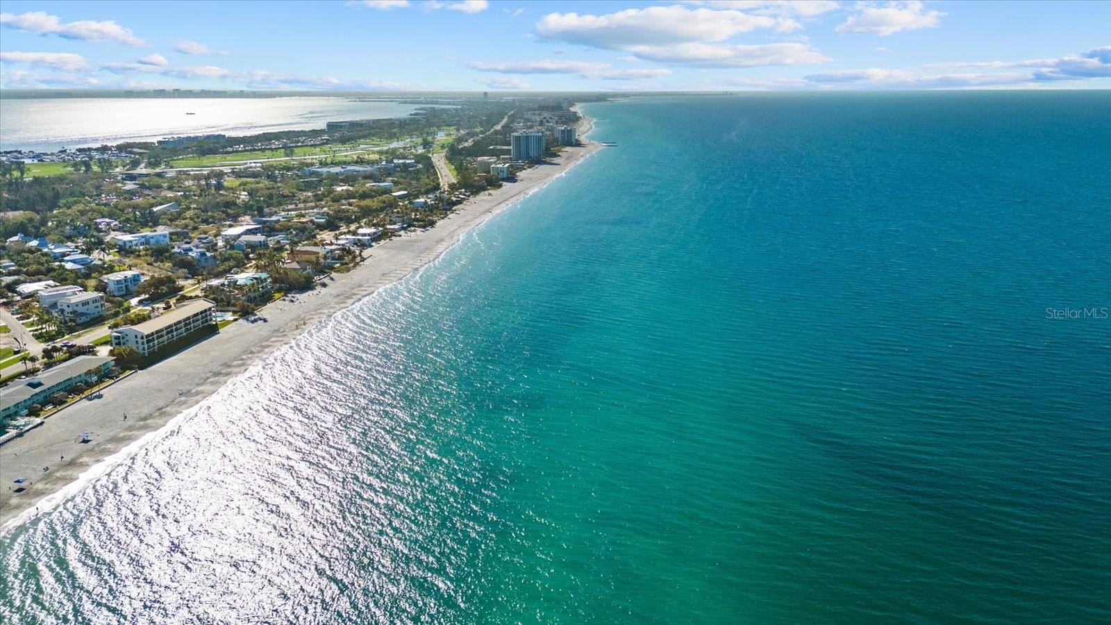 3240 GULF OF MEXICO DR #B402