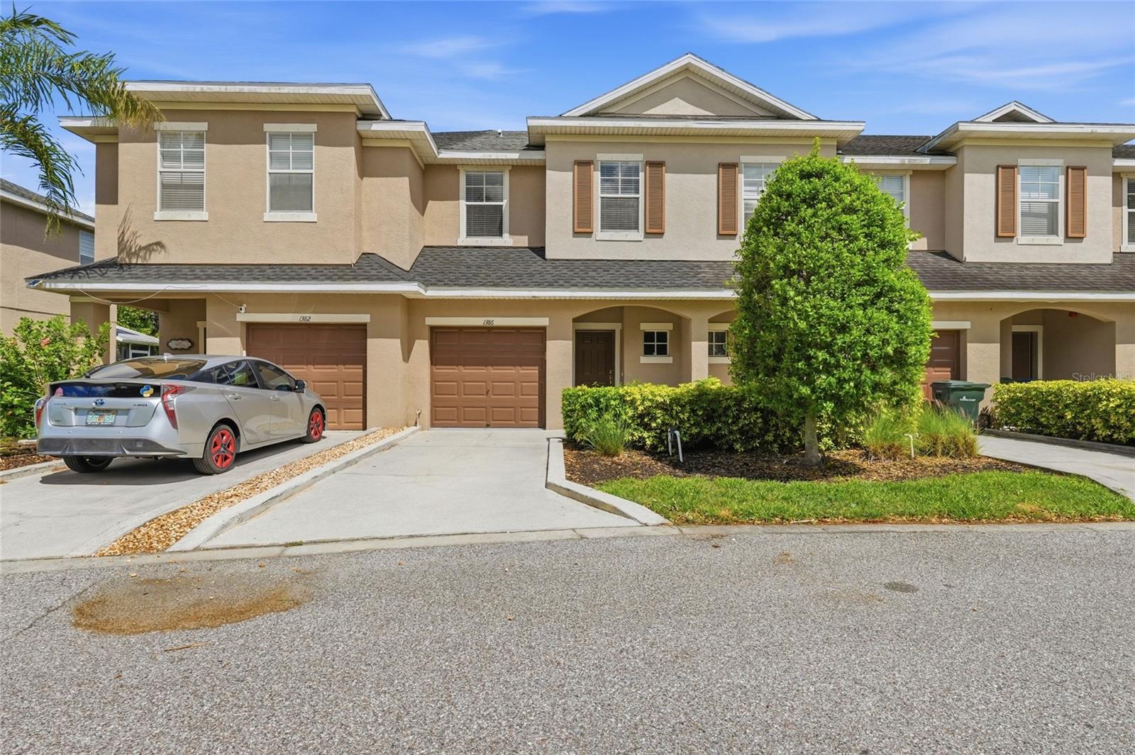 1386 GRANTHAM DR