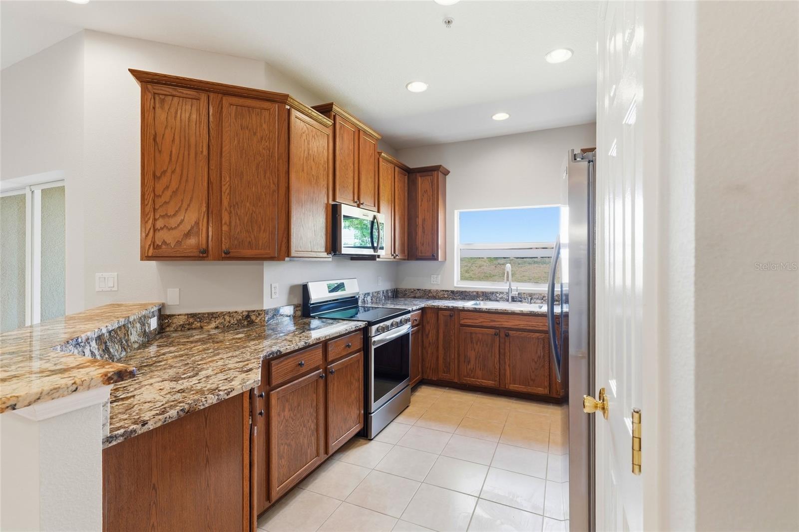 1386 GRANTHAM DR
