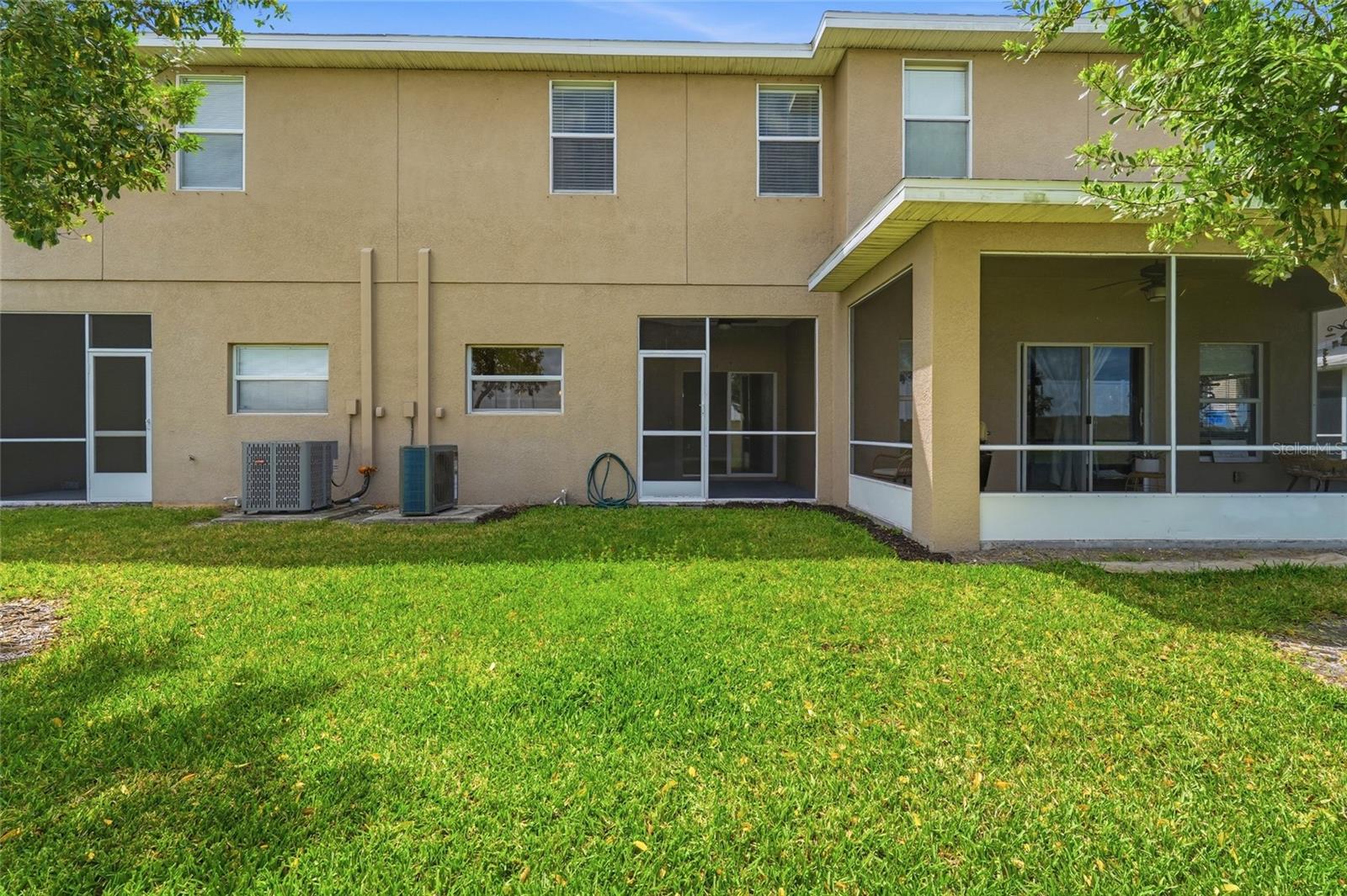 1386 GRANTHAM DR