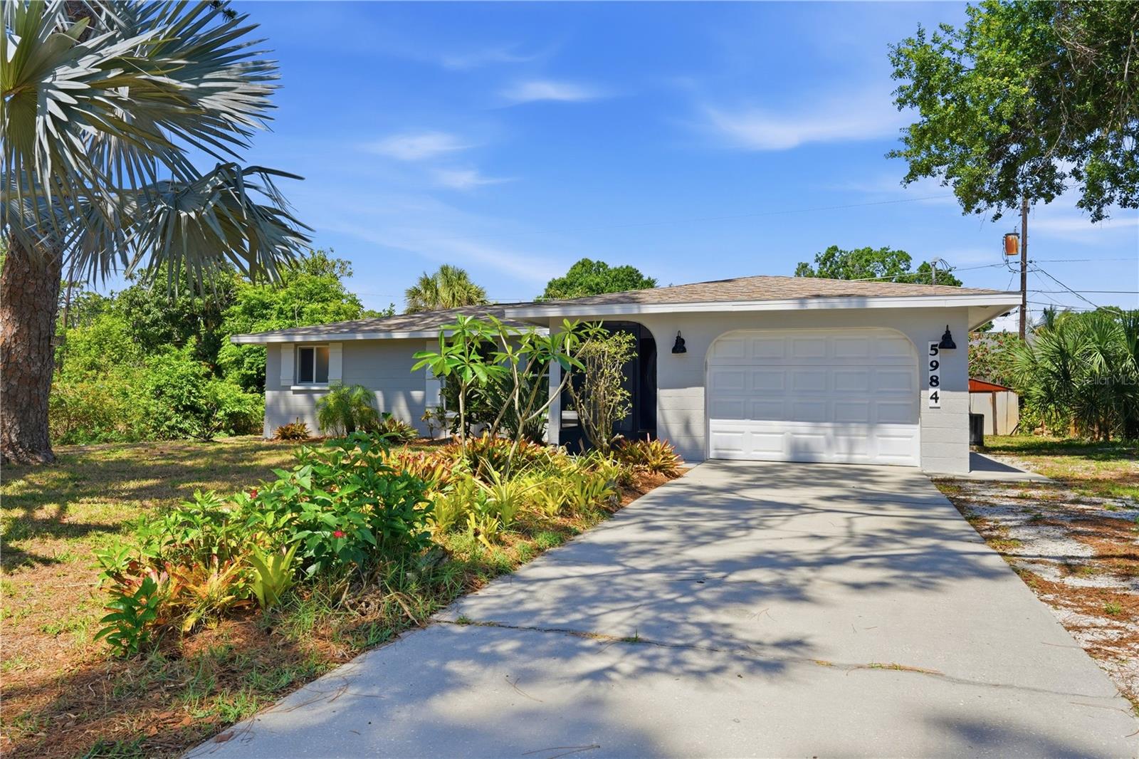 5984 DIANA RD