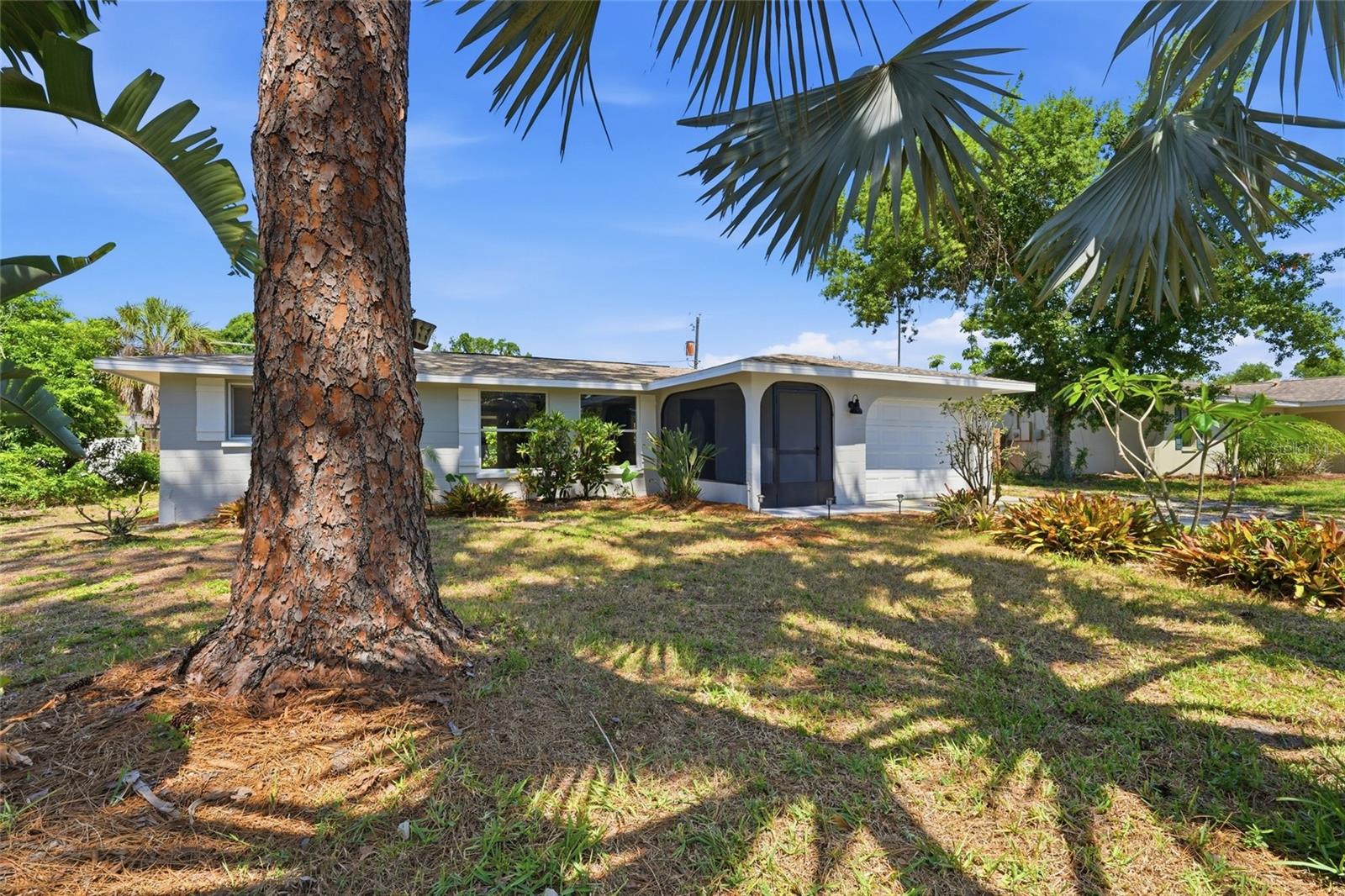 5984 DIANA RD