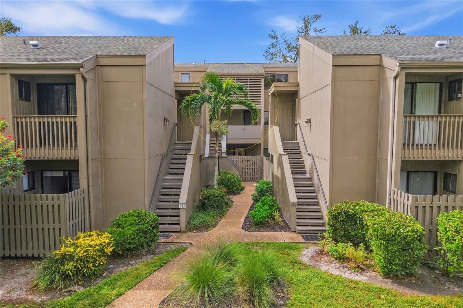 109 WOODLAND PL