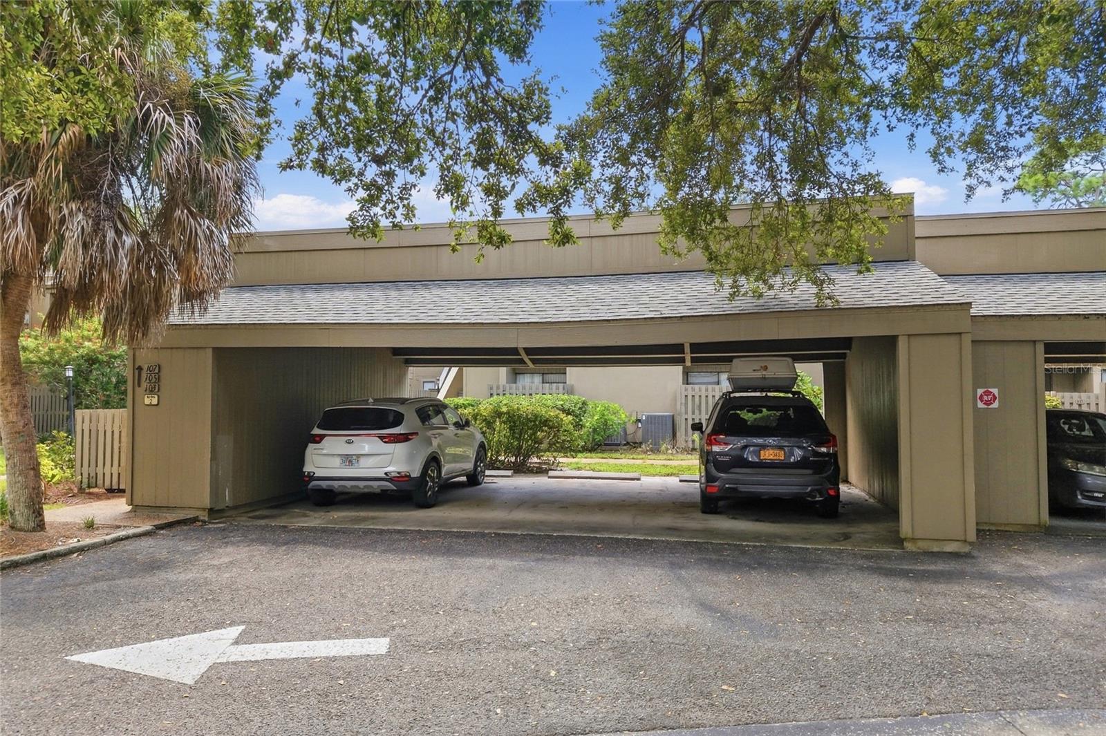 109 WOODLAND PL