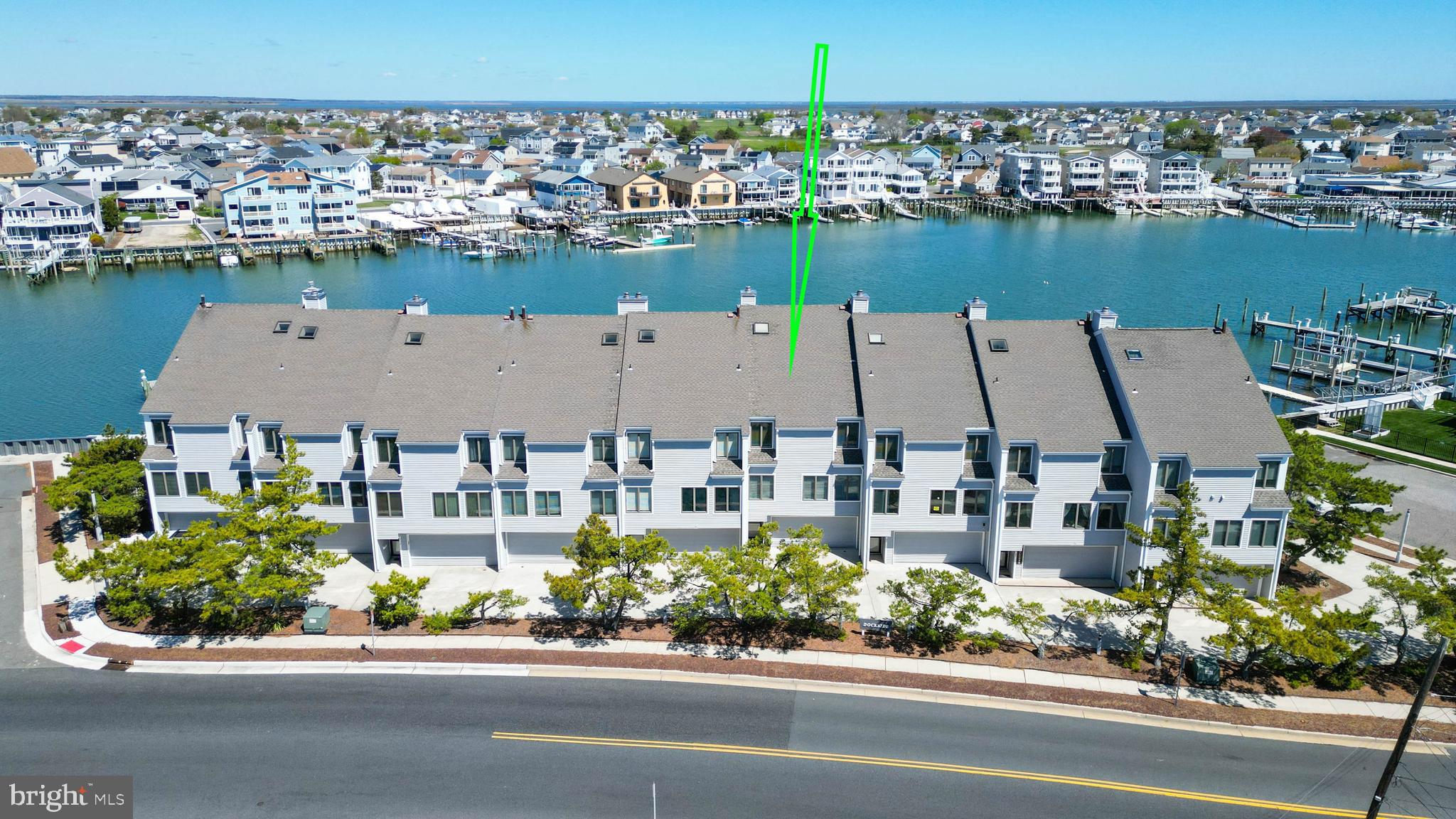 707 BAYSHORE AVENUE