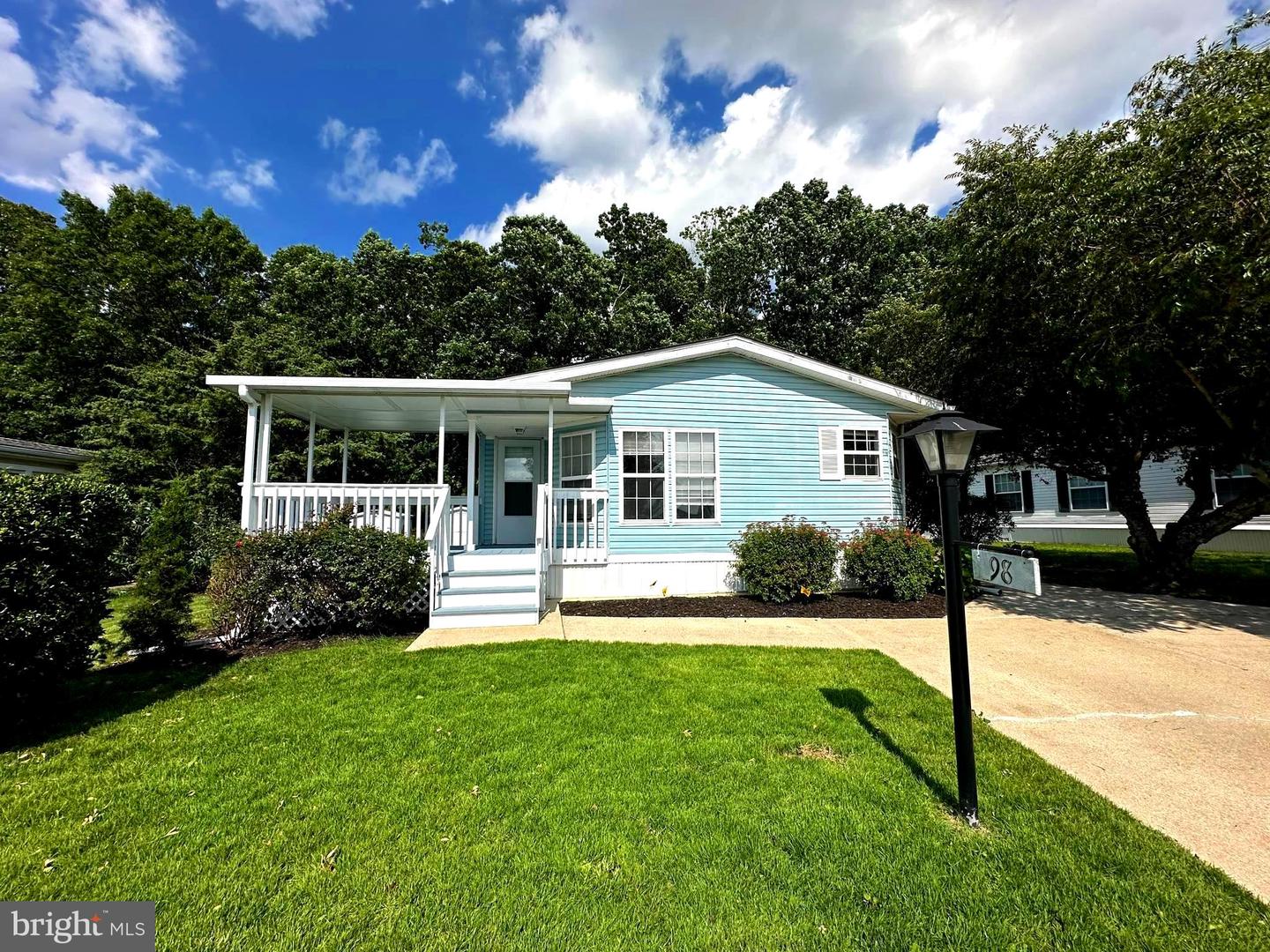 768 E Garden Rd #98