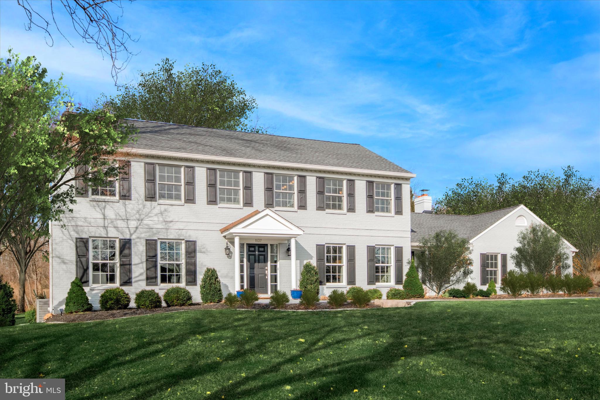 1137 Dorset Dr