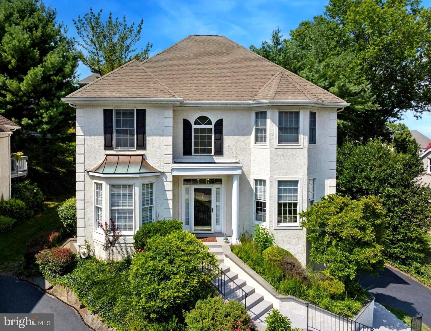 400 Spring Garden Ln