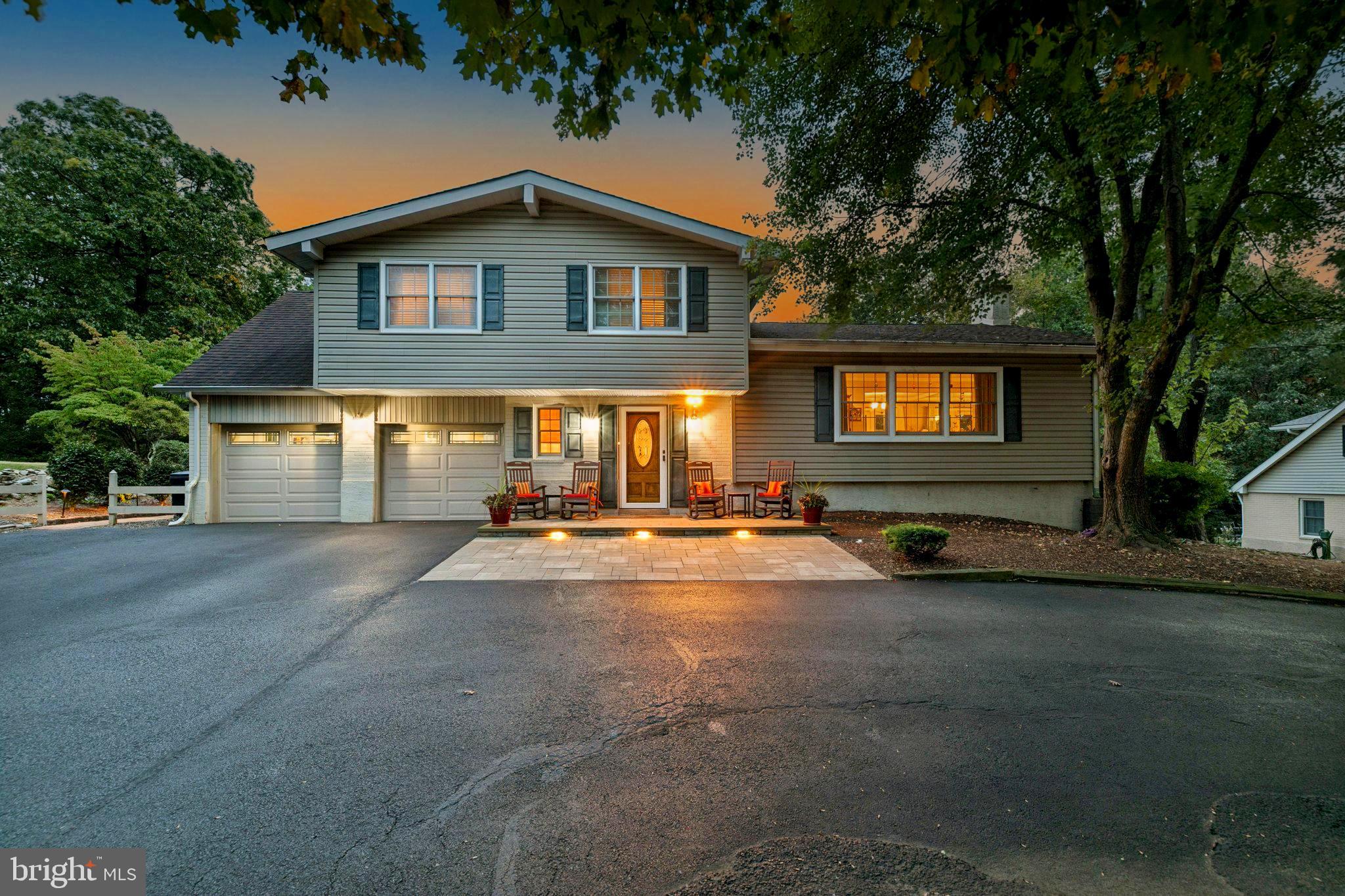 2315 FAIRWAY ROAD