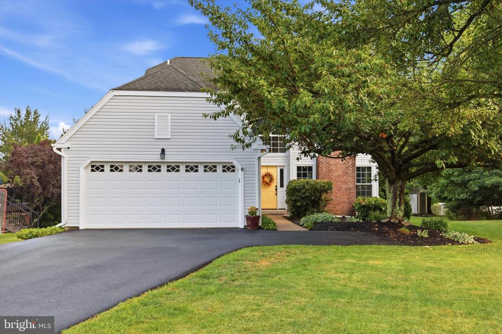 111 WESTON COURT