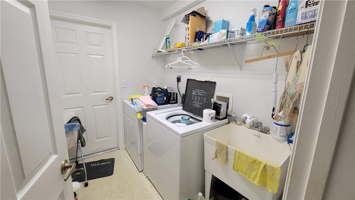 461 Azine Terrace
