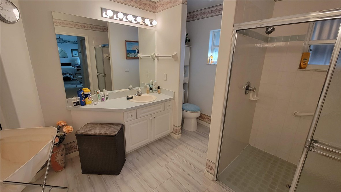461 Azine Terrace