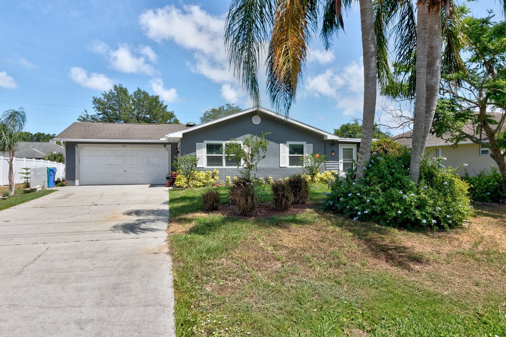 813 Roseland Road