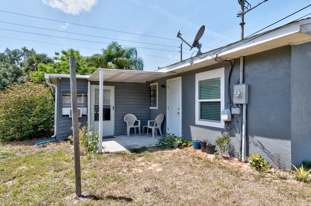 813 Roseland Road