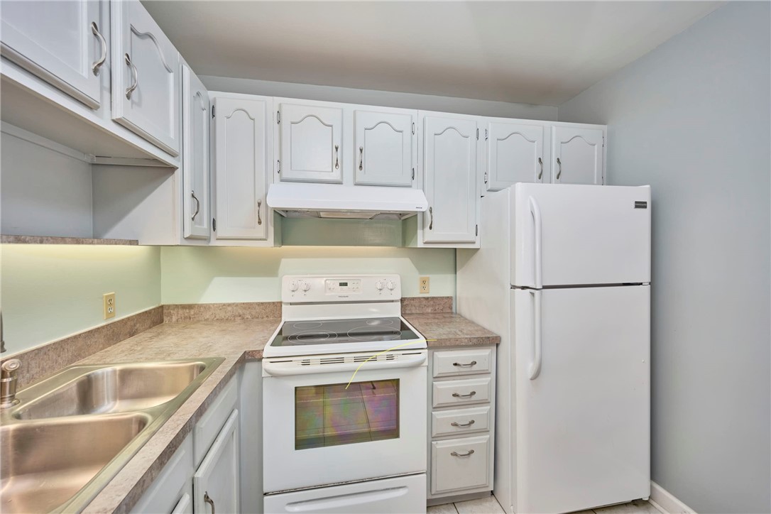 33 Vista Gardens Trail 204