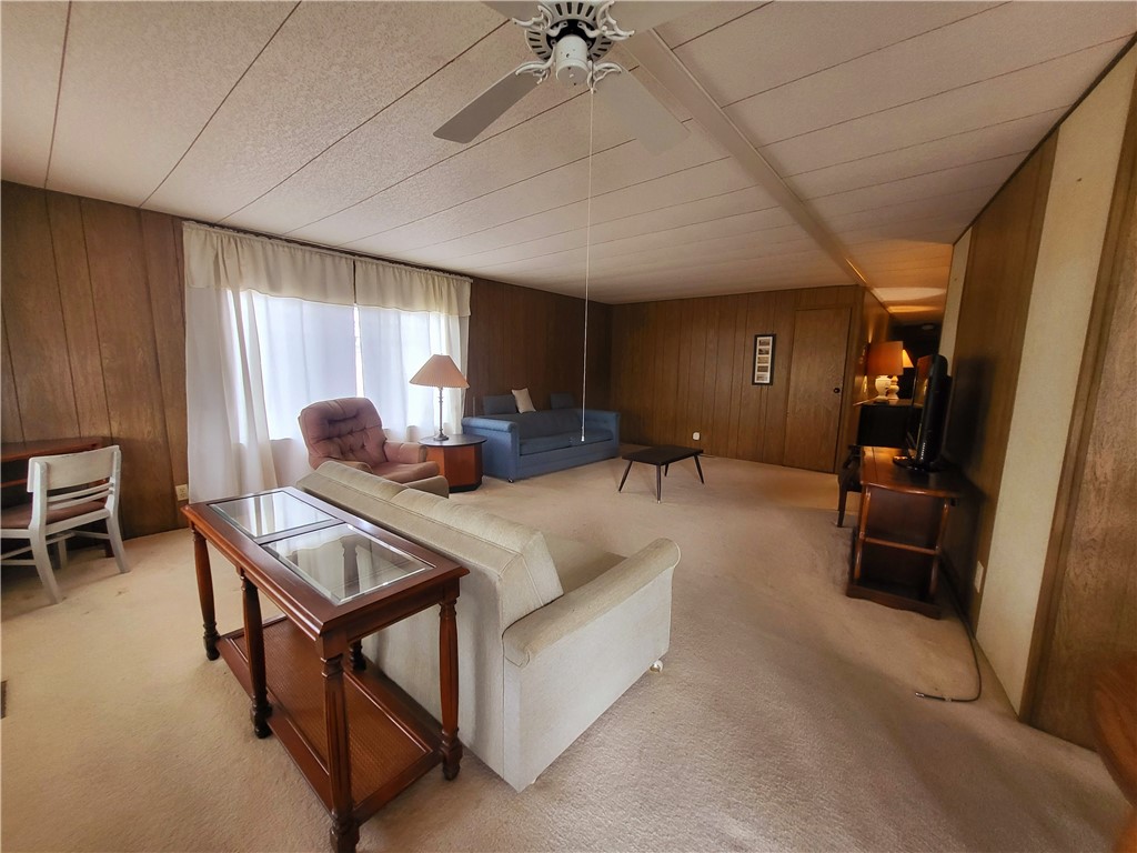426 Barefoot Boulevard